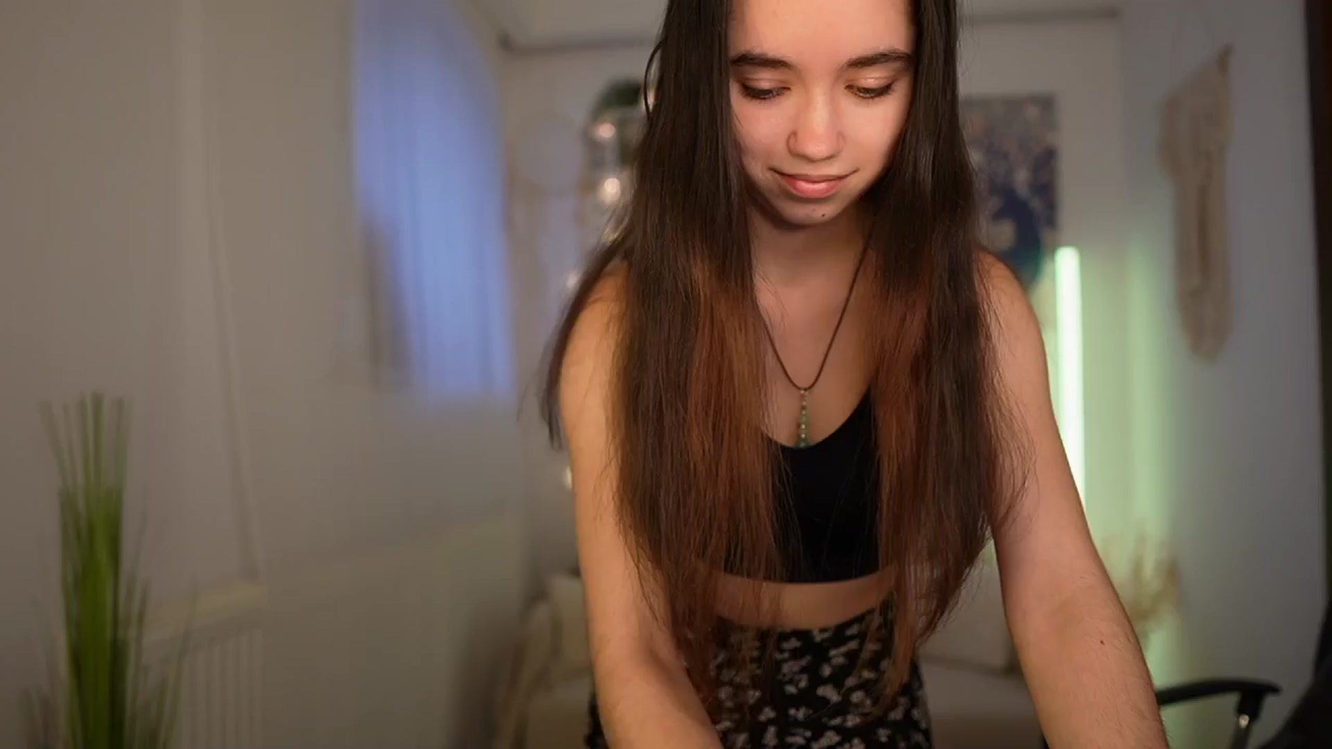 Gallery image thumbnail from Gia_Paige18's myfreecams stream on, 04/03/2024, 09:34 image 4 of 20