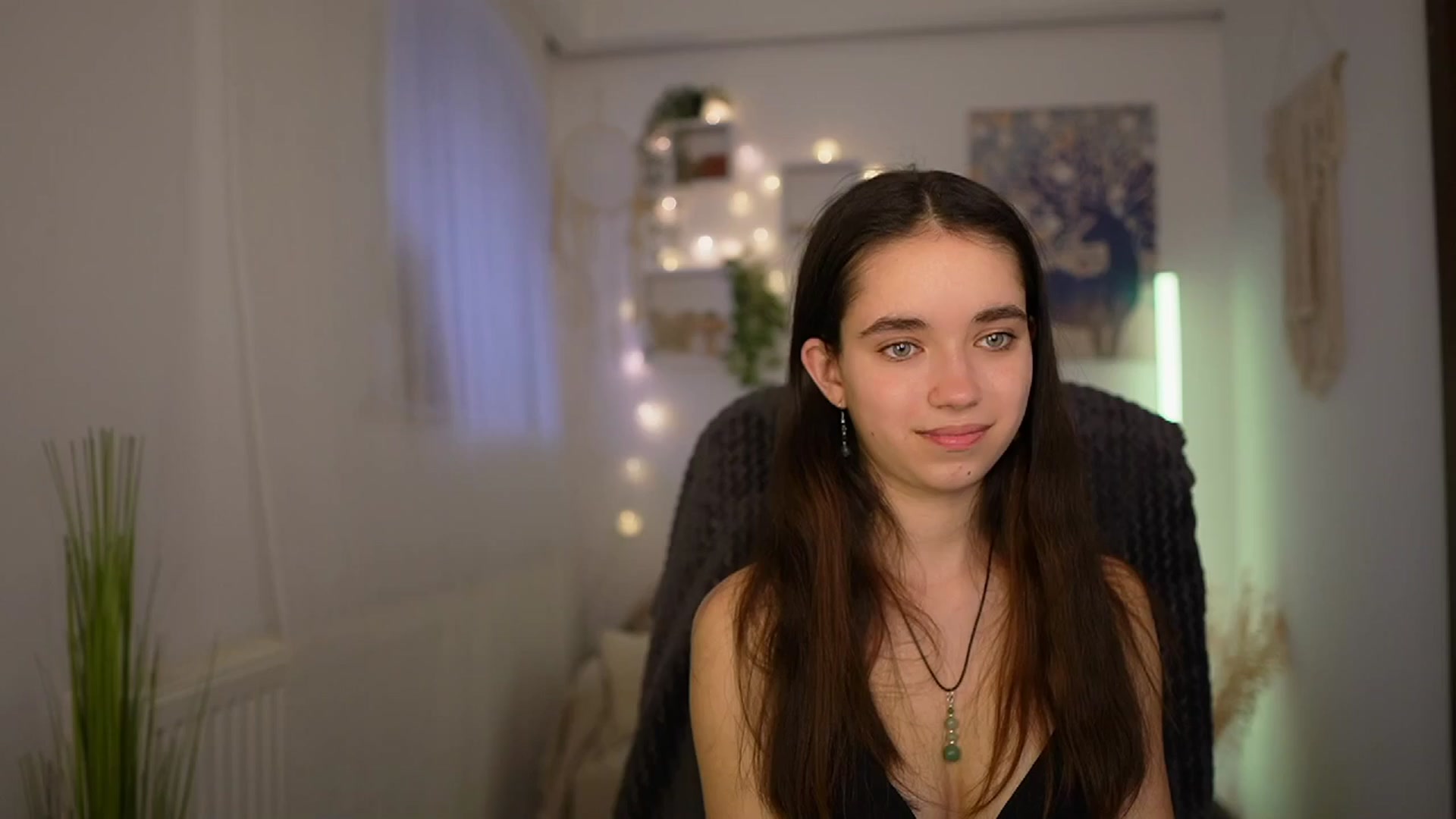 Gallery image thumbnail from Gia_Paige18's myfreecams stream on, 04/03/2024, 14:57 image 15 of 20