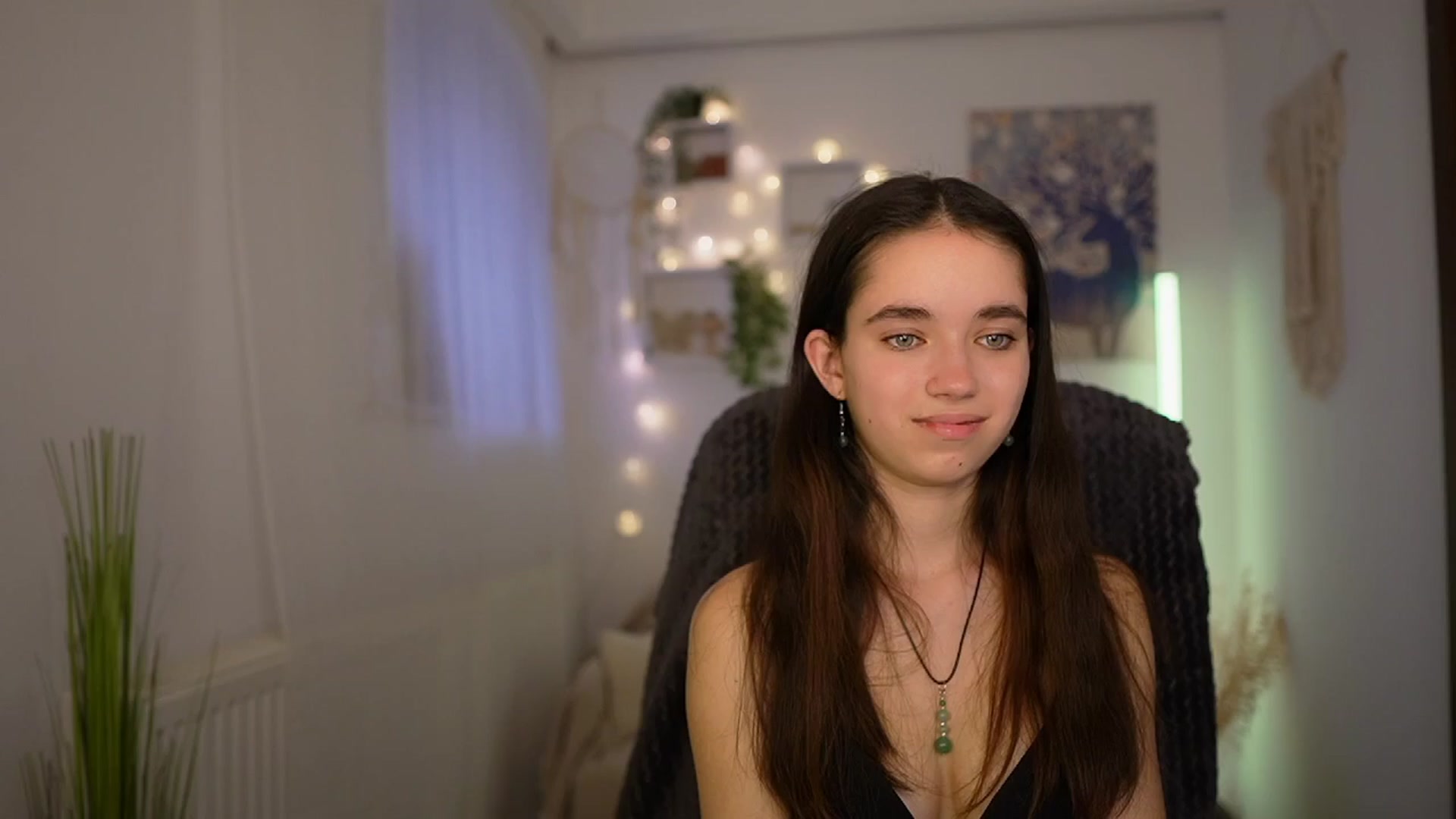 Gallery image thumbnail from Gia_Paige18's myfreecams stream on, 04/03/2024, 14:57 image 9 of 20