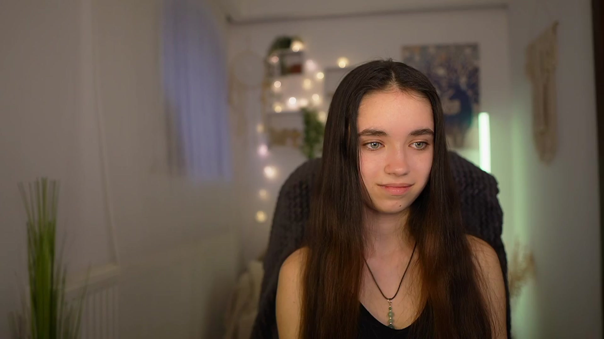 Gallery image thumbnail from Gia_Paige18's myfreecams stream on, 04/03/2024, 16:18 image 4 of 20