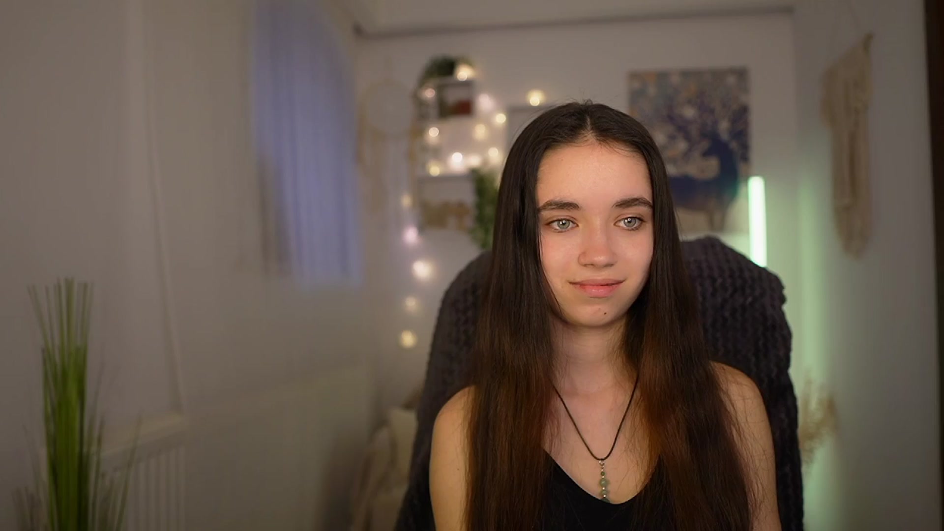 Gallery image thumbnail from Gia_Paige18's myfreecams stream on, 04/03/2024, 16:18 image 1 of 20