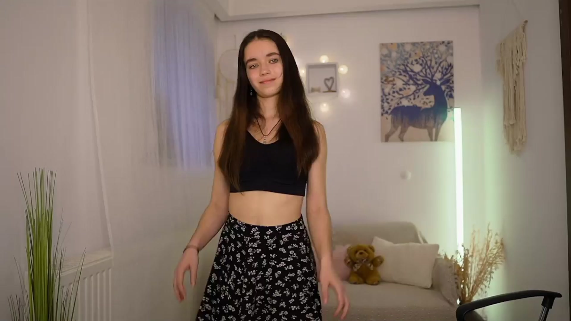 Gallery image thumbnail from Gia_Paige18's myfreecams stream on, 04/03/2024, 16:18 image 17 of 20