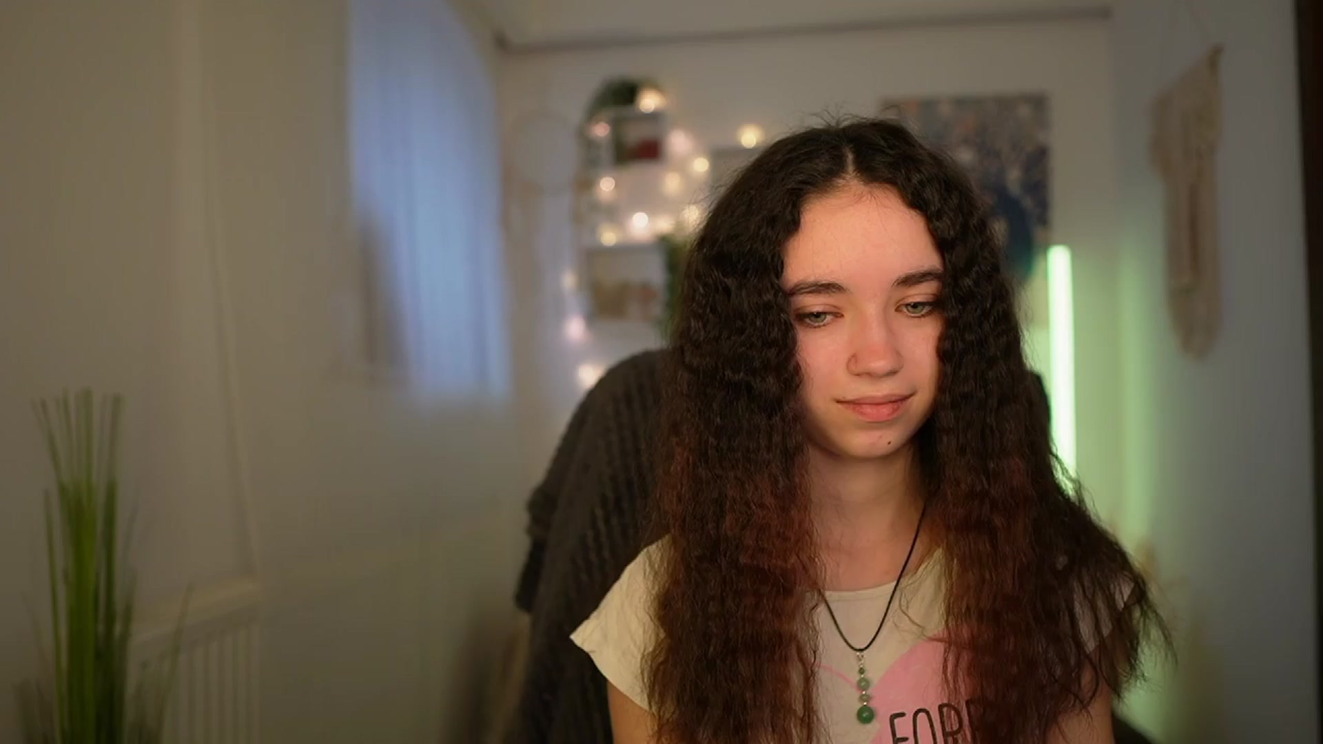 Gallery image thumbnail from Gia_Paige18's myfreecams stream on, 04/04/2024, 08:59 image 2 of 20