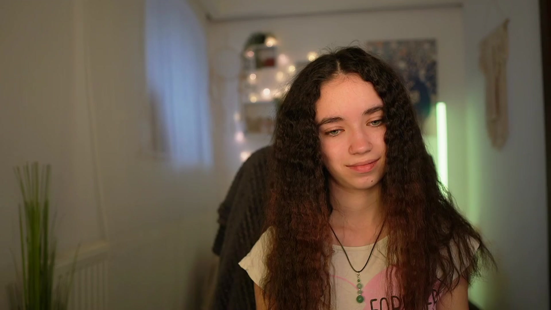 Gallery image thumbnail from Gia_Paige18's myfreecams stream on, 04/04/2024, 08:59 image 1 of 20