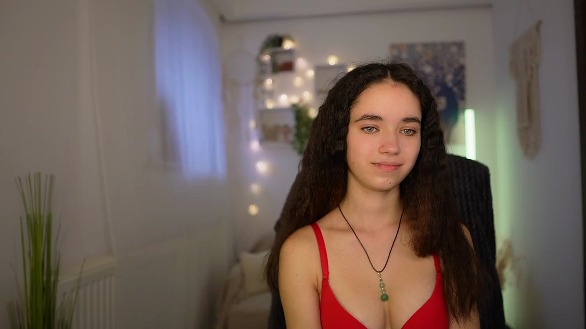 Gallery image thumbnail from Gia_Paige18's myfreecams stream on, 04/04/2024, 12:36 image 13 of 20