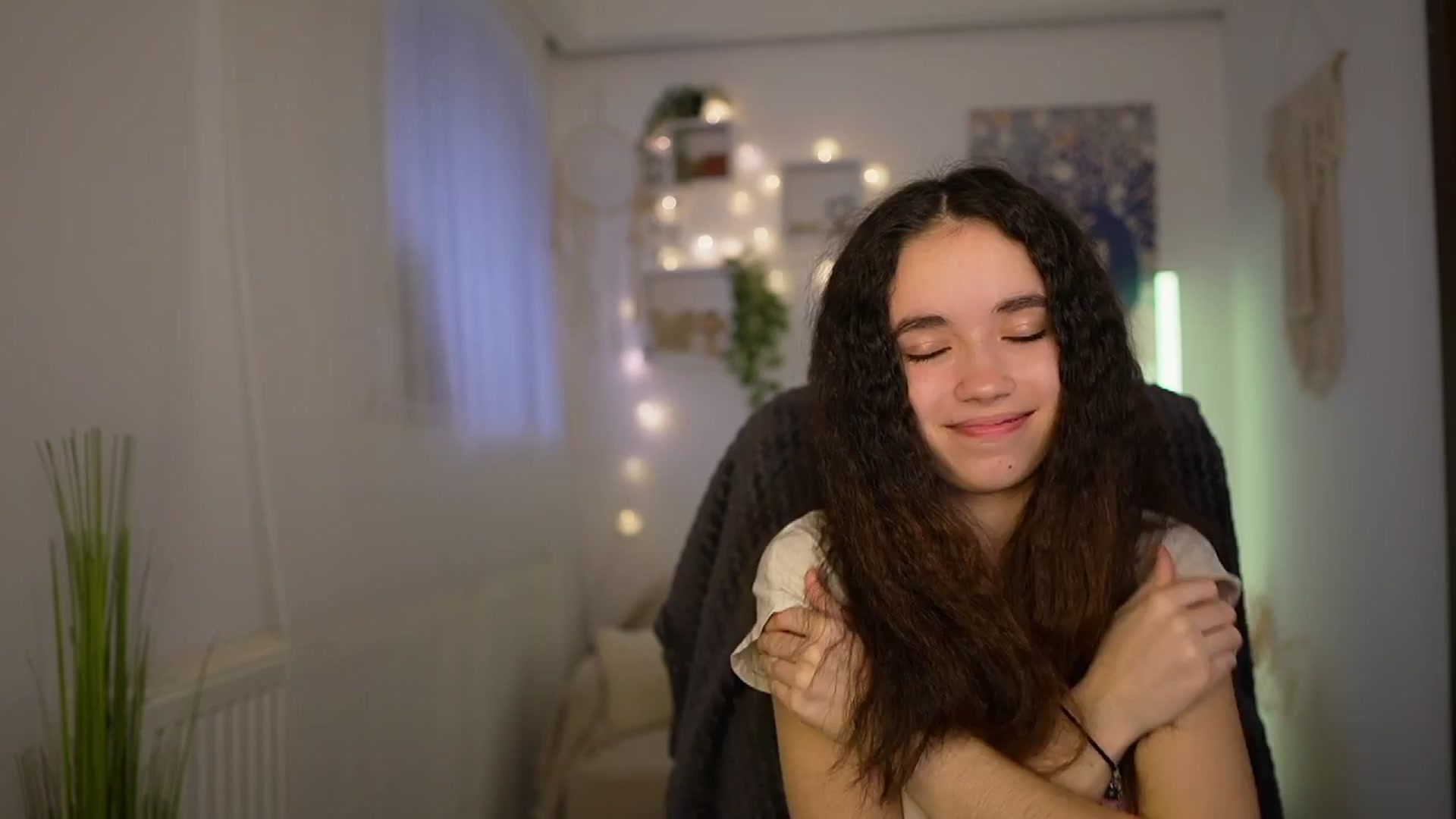 Gallery image thumbnail from Gia_Paige18's myfreecams stream on, 04/04/2024, 14:46 image 6 of 20