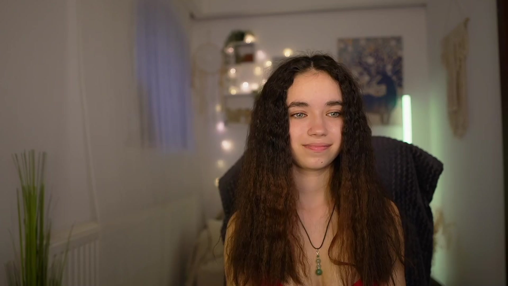 Gallery image thumbnail from Gia_Paige18's myfreecams stream on, 04/04/2024, 17:08 image 15 of 20