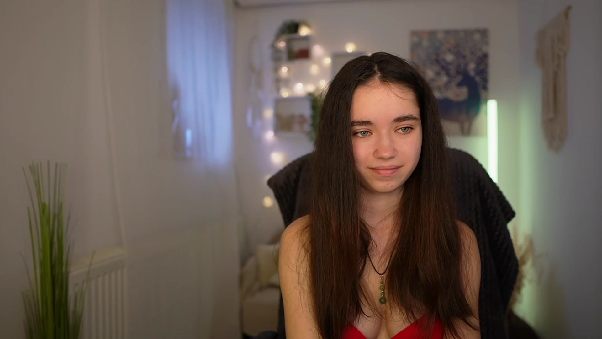 Gallery image thumbnail from Gia_Paige18's myfreecams stream on, 04/07/2024, 10:34 image 10 of 20