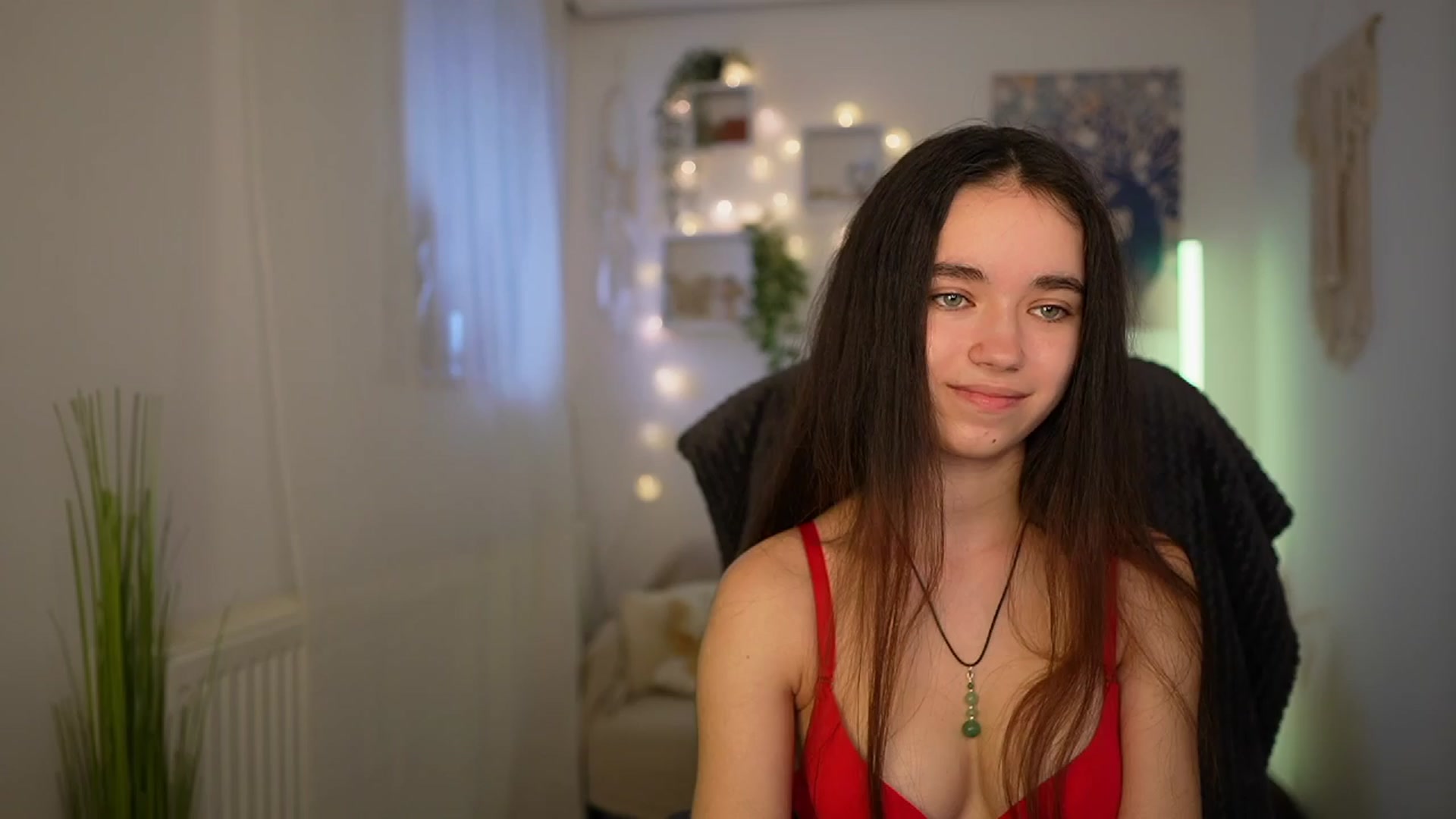 Gallery image thumbnail from Gia_Paige18's myfreecams stream on, 04/07/2024, 11:22 image 9 of 20