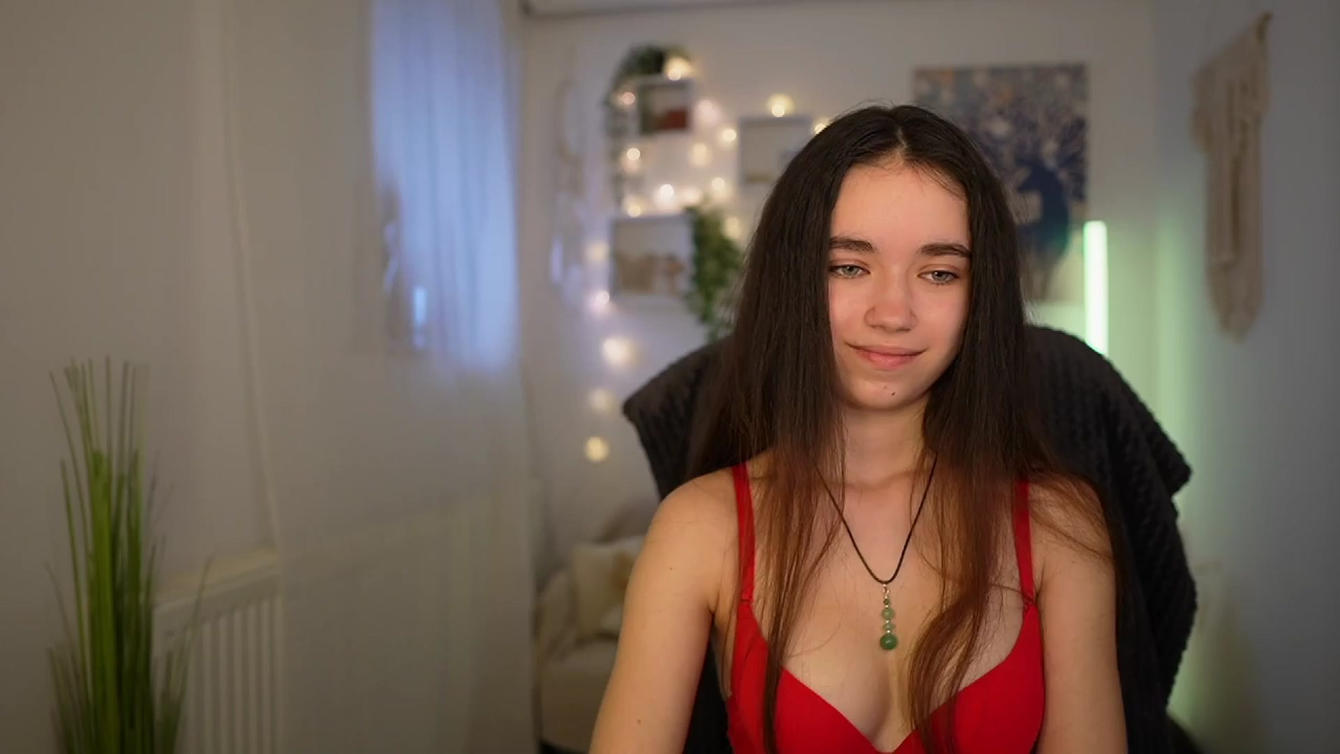 Gallery image thumbnail from Gia_Paige18's myfreecams stream on, 04/07/2024, 11:22 image 7 of 20