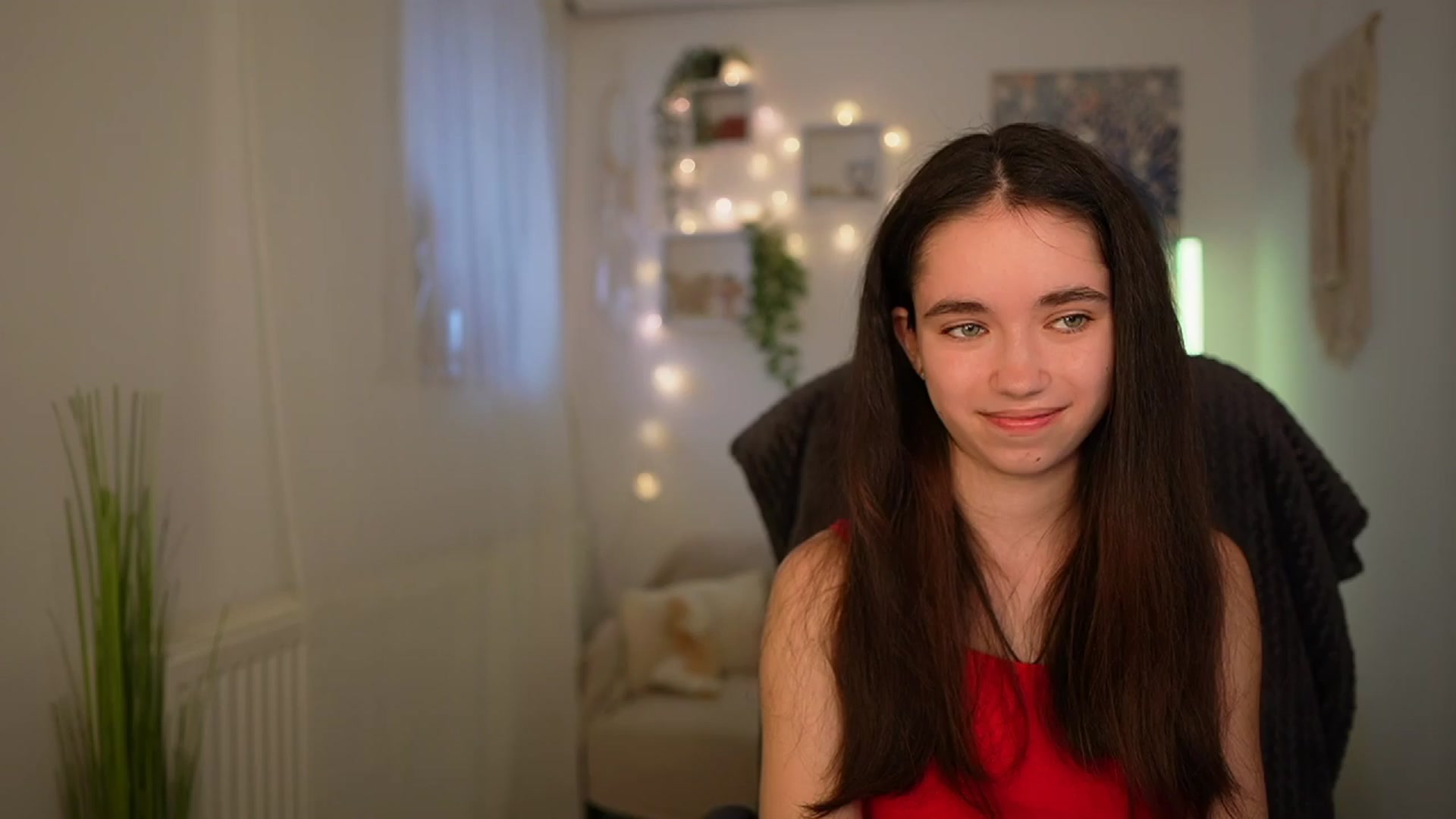 Gallery image thumbnail from Gia_Paige18's myfreecams stream on, 04/07/2024, 12:59 image 19 of 20