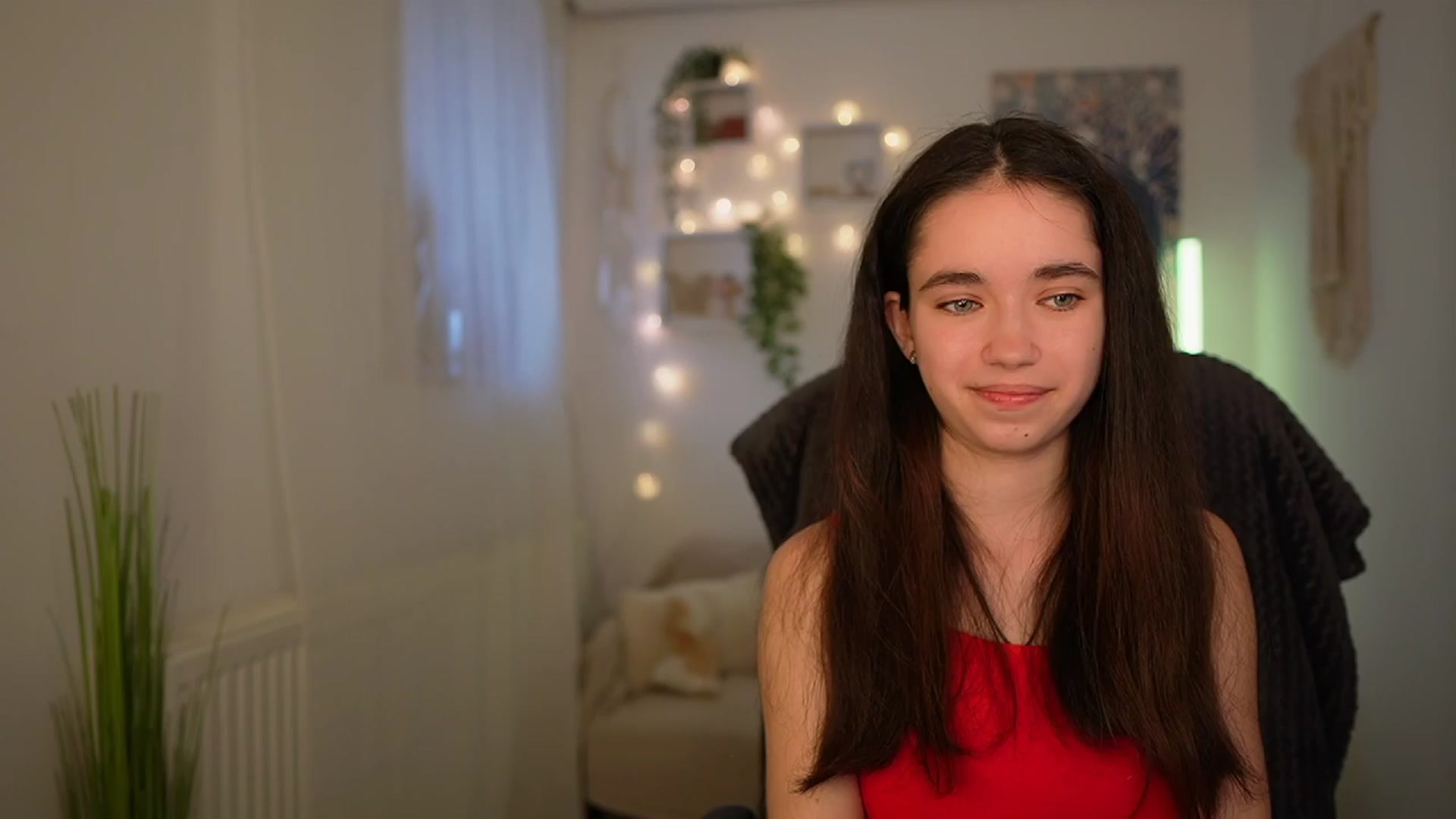 Gallery image thumbnail from Gia_Paige18's myfreecams stream on, 04/07/2024, 12:59 image 17 of 20