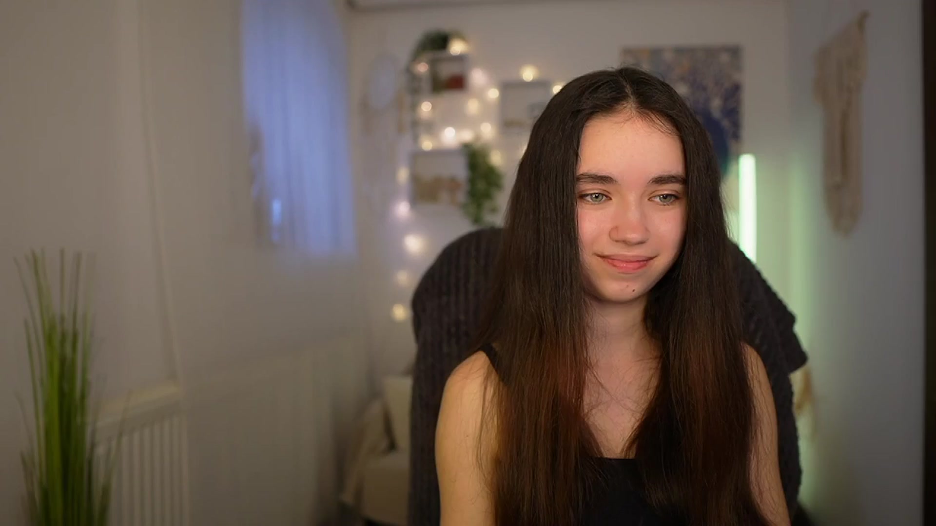 Gallery image thumbnail from Gia_Paige18's myfreecams stream on, 04/08/2024, 12:16 image 4 of 20
