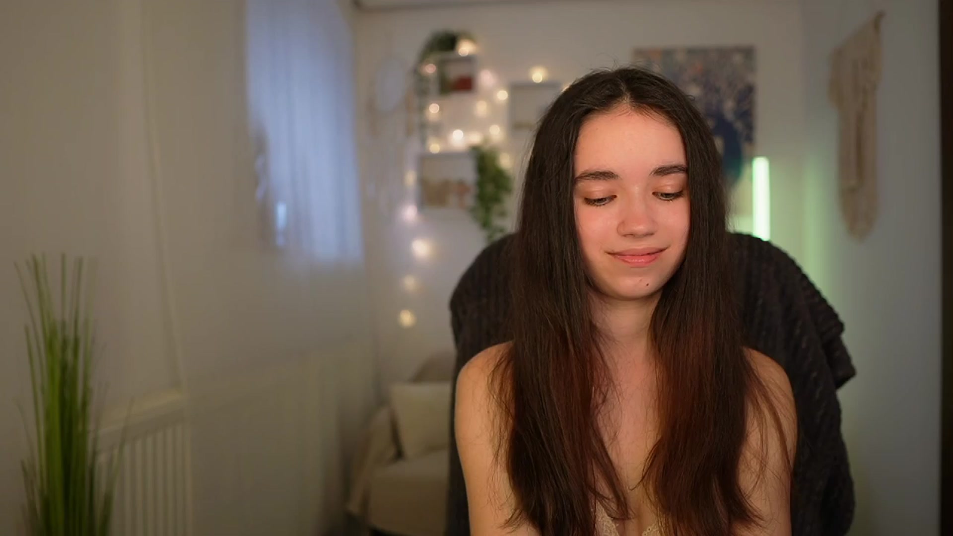 Gallery image thumbnail from Gia_Paige18's myfreecams stream on, 04/08/2024, 13:00 image 16 of 20