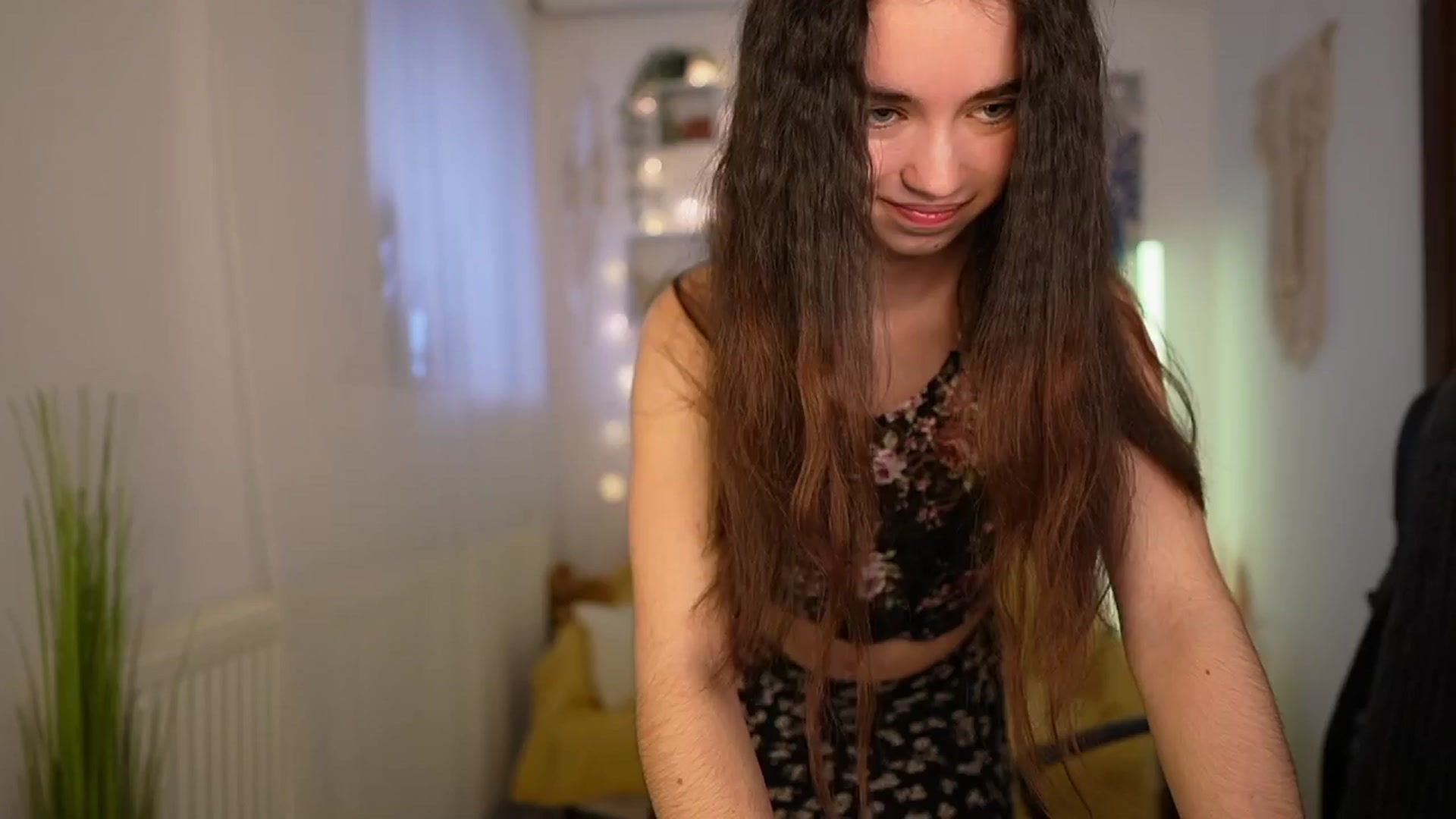 Gallery image thumbnail from Gia_Paige18's myfreecams stream on, 04/10/2024, 12:07 image 3 of 20