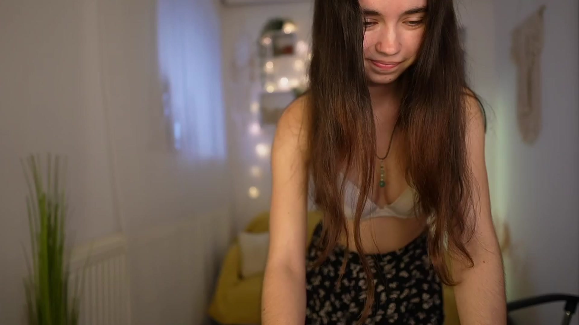 Gallery image thumbnail from Gia_Paige18's myfreecams stream on, 04/15/2024, 11:33 image 7 of 20