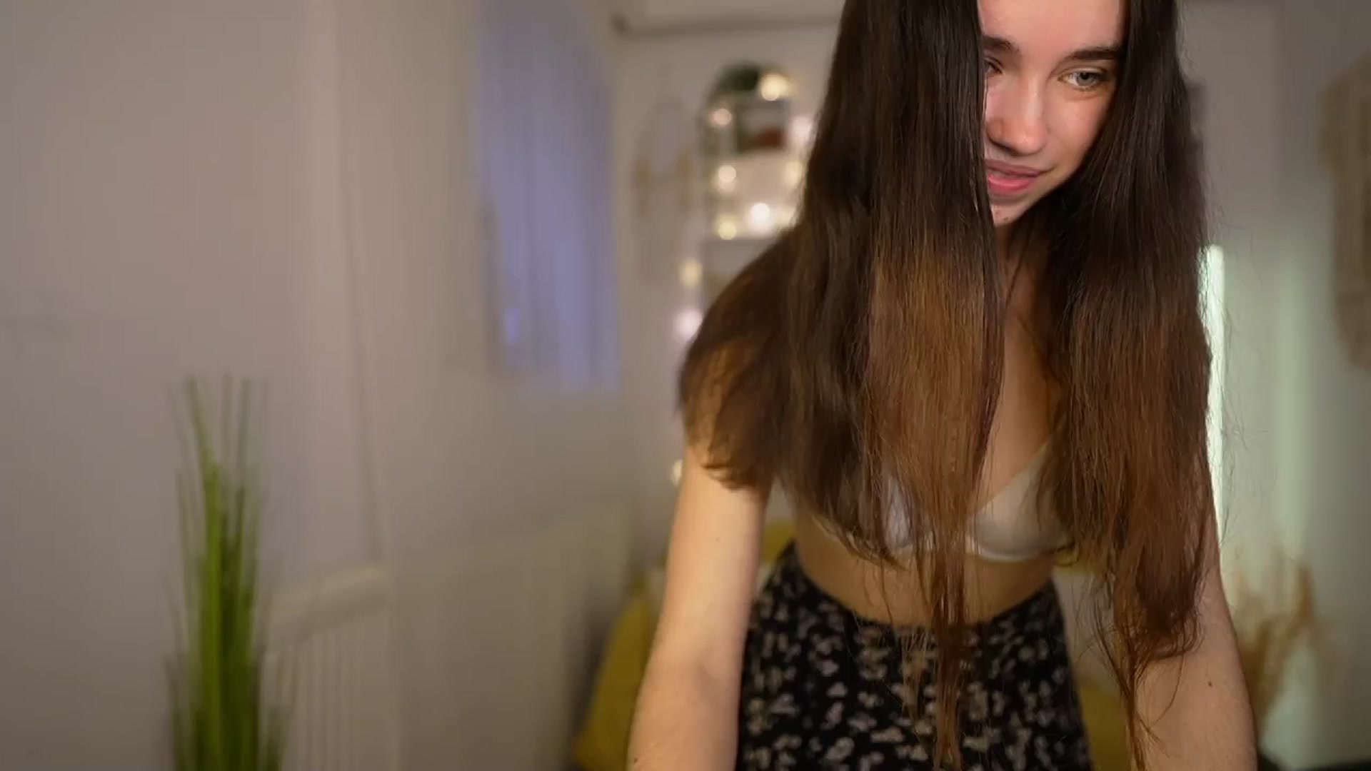Gallery image thumbnail from Gia_Paige18's myfreecams stream on, 04/15/2024, 16:11 image 14 of 20