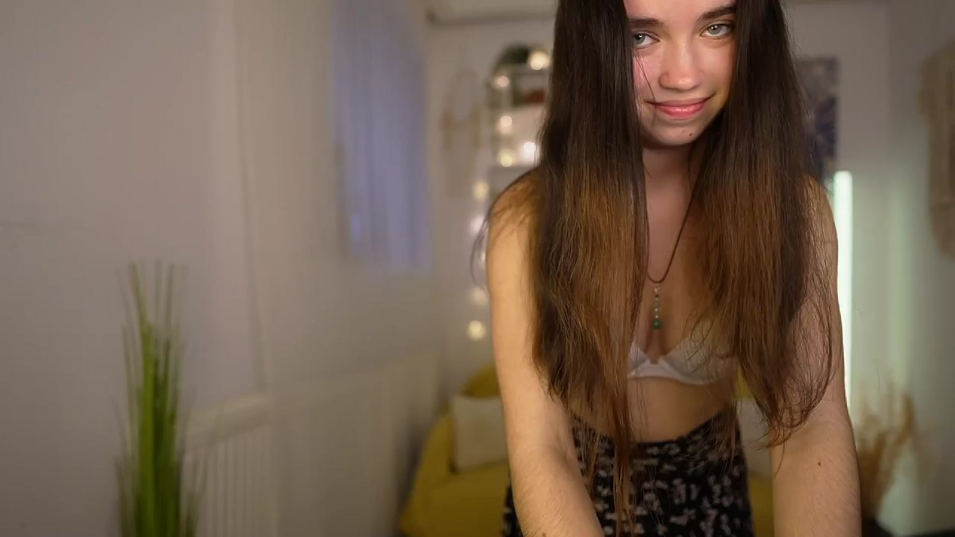 Gallery image thumbnail from Gia_Paige18's myfreecams stream on, 04/15/2024, 16:11 image 17 of 20