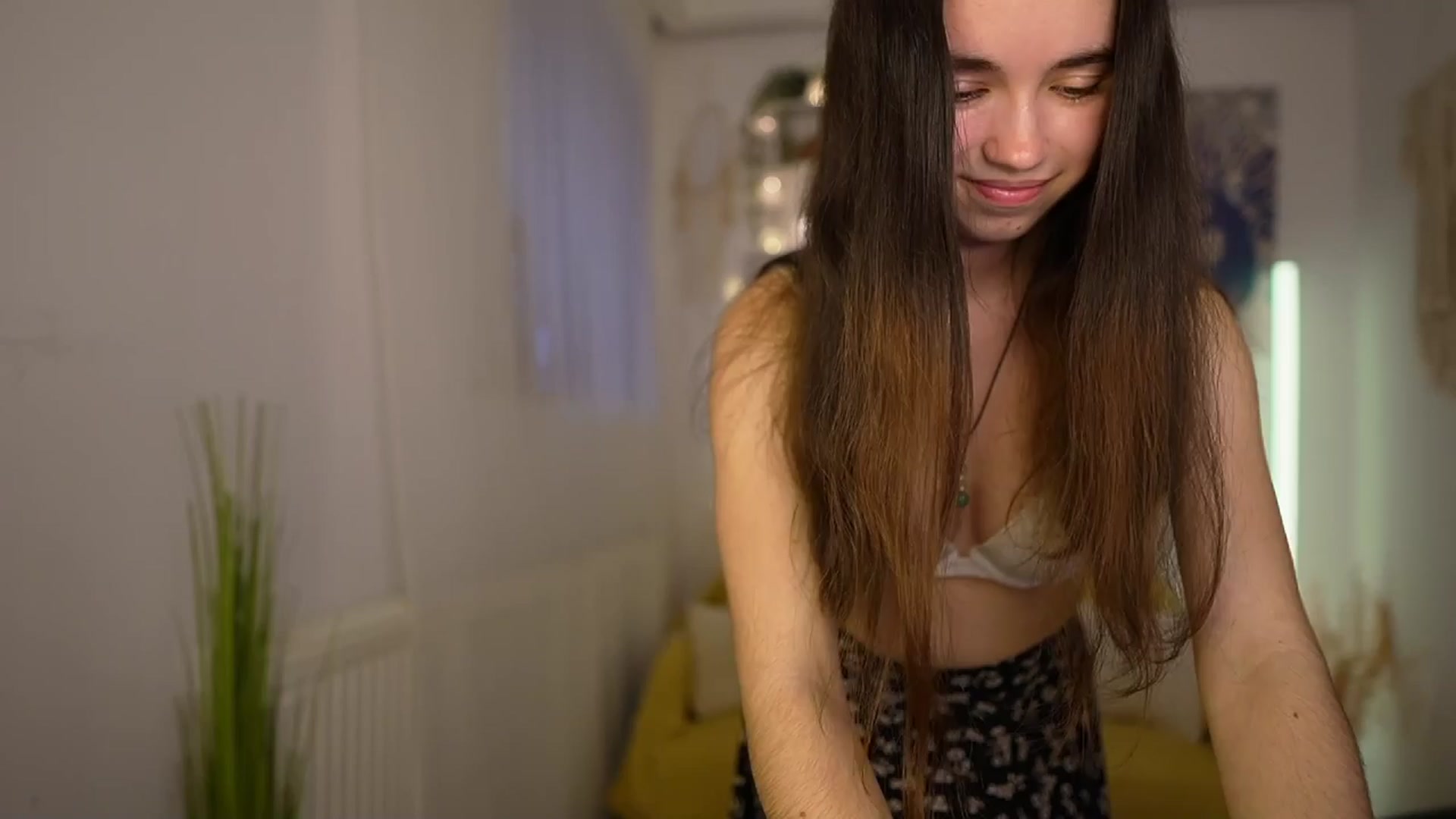 Gallery image thumbnail from Gia_Paige18's myfreecams stream on, 04/15/2024, 16:11 image 18 of 20