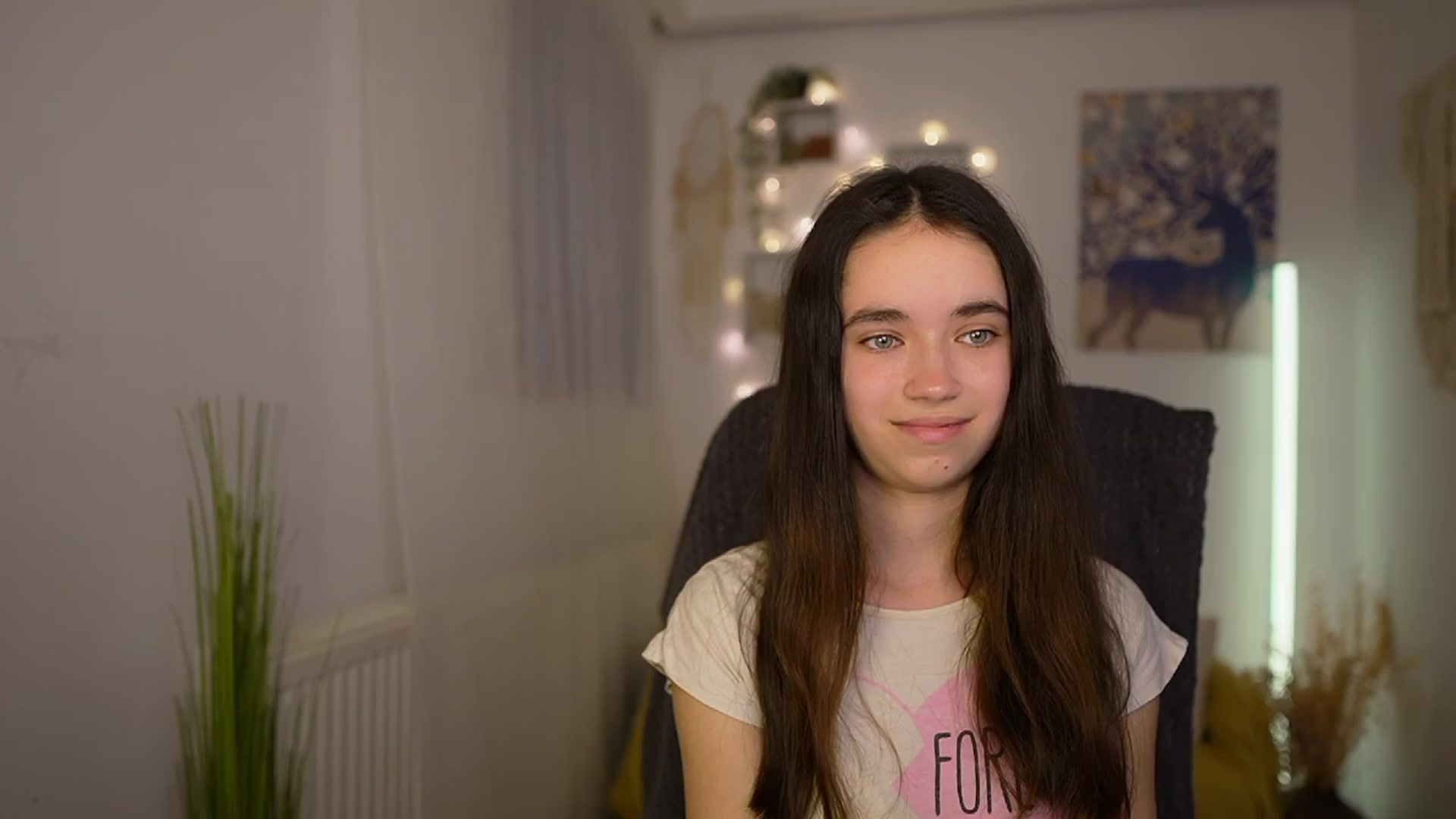 Gallery image thumbnail from Gia_Paige18's myfreecams stream on, 04/15/2024, 16:54 image 6 of 20