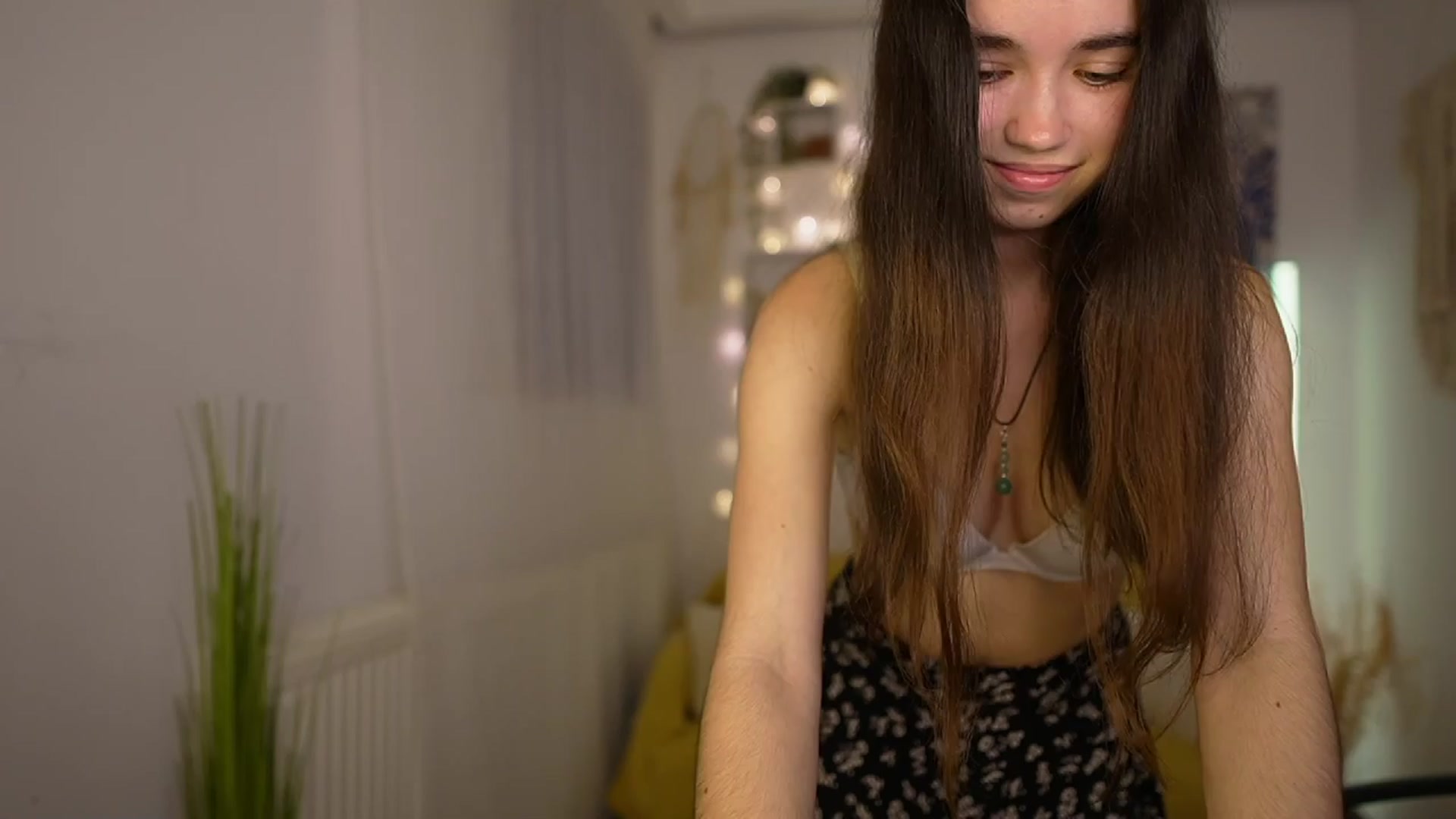 Gallery image thumbnail from Gia_Paige18's myfreecams stream on, 04/15/2024, 16:54 image 16 of 20