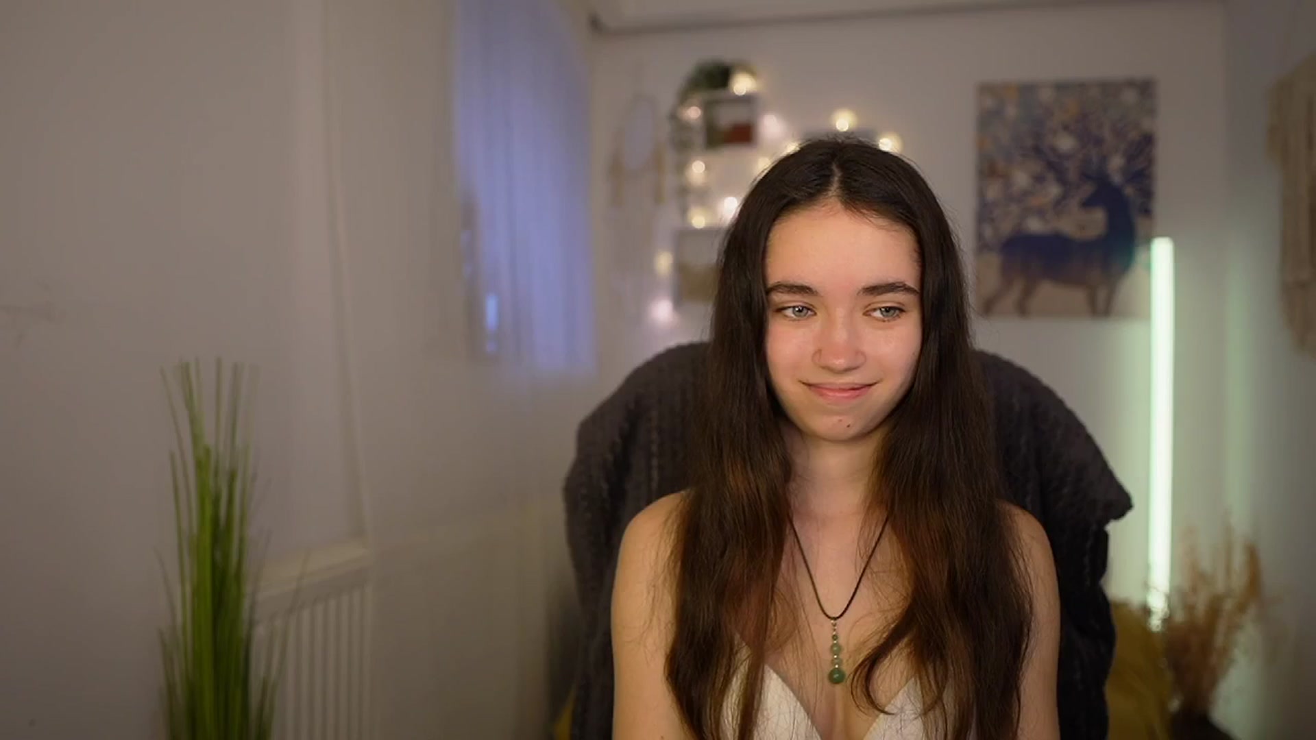 Gallery image thumbnail from Gia_Paige18's myfreecams stream on, 04/16/2024, 11:14 image 15 of 20