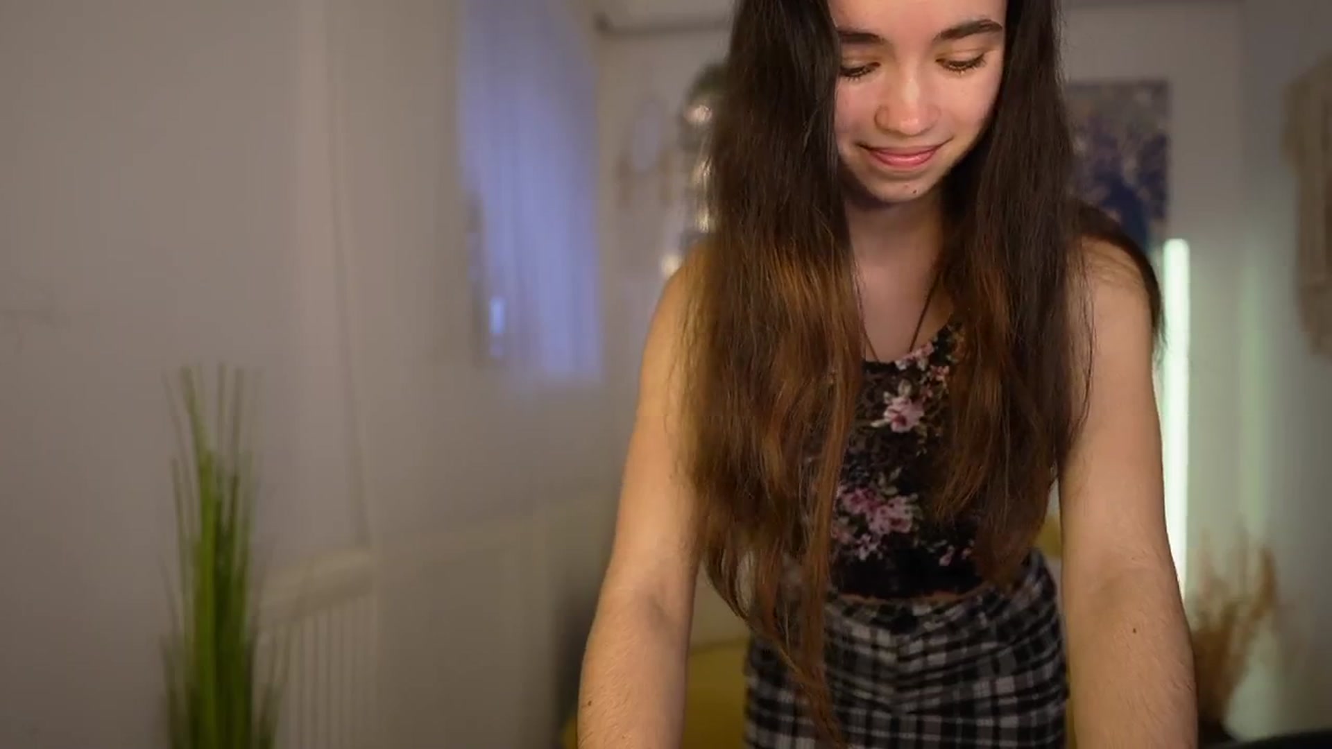 Gallery image thumbnail from Gia_Paige18's myfreecams stream on, 04/16/2024, 11:14 image 8 of 20