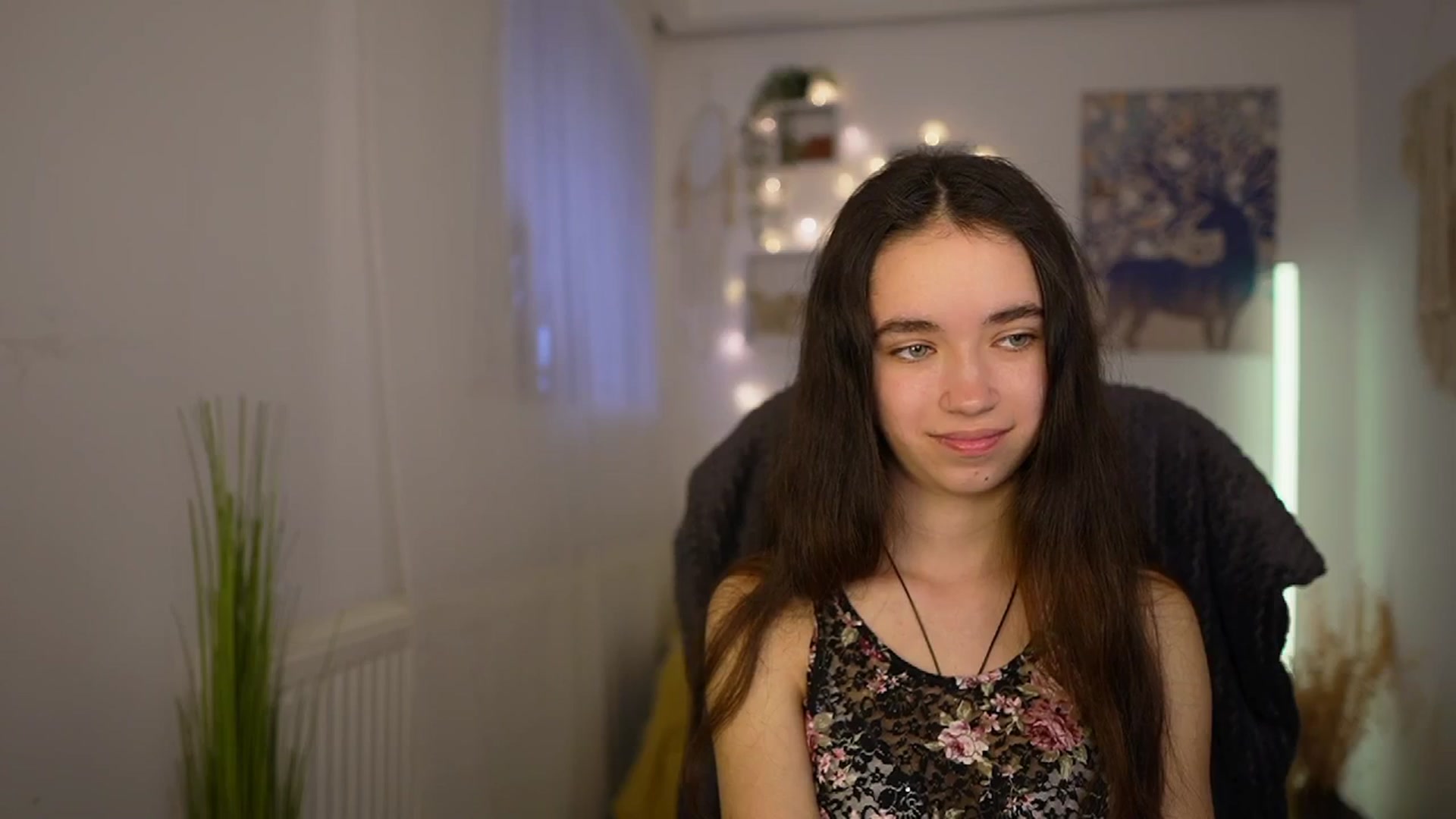 Gallery image thumbnail from Gia_Paige18's myfreecams stream on, 04/16/2024, 12:02 image 6 of 20