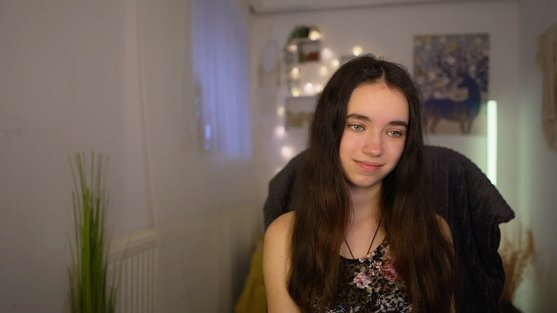 Gallery image thumbnail from Gia_Paige18's myfreecams stream on, 04/16/2024, 12:43 image 5 of 20