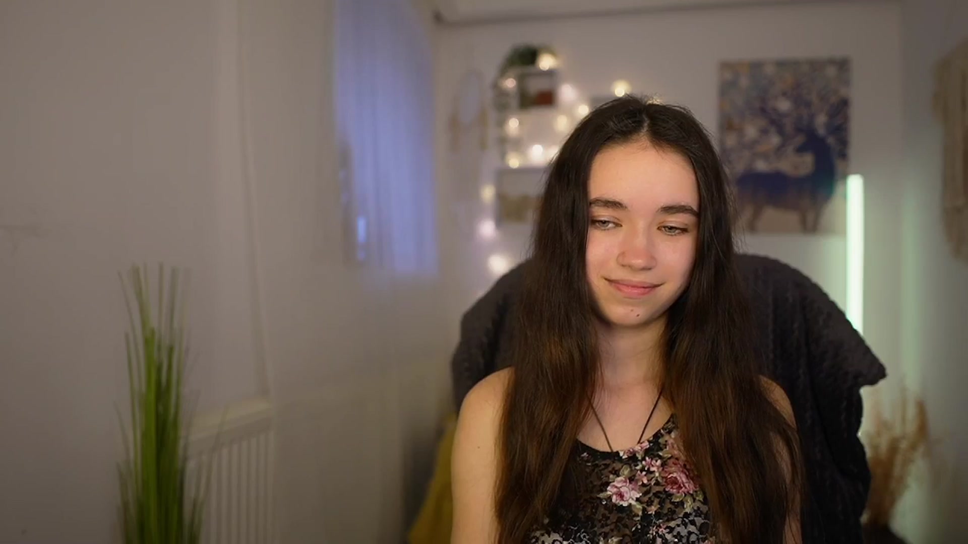 Gallery image thumbnail from Gia_Paige18's myfreecams stream on, 04/16/2024, 12:43 image 3 of 20