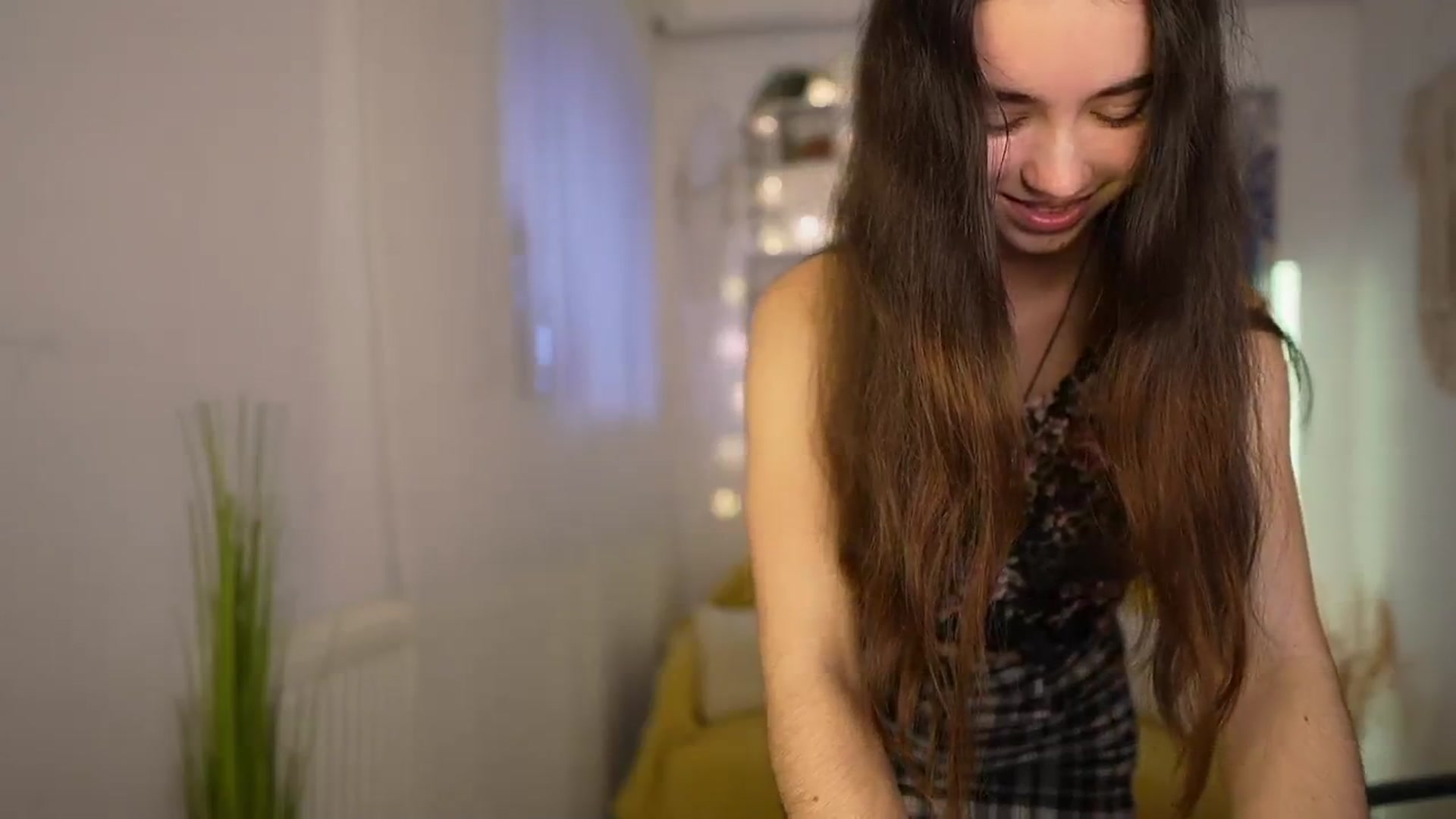 Gallery image thumbnail from Gia_Paige18's myfreecams stream on, 04/16/2024, 12:43 image 2 of 20