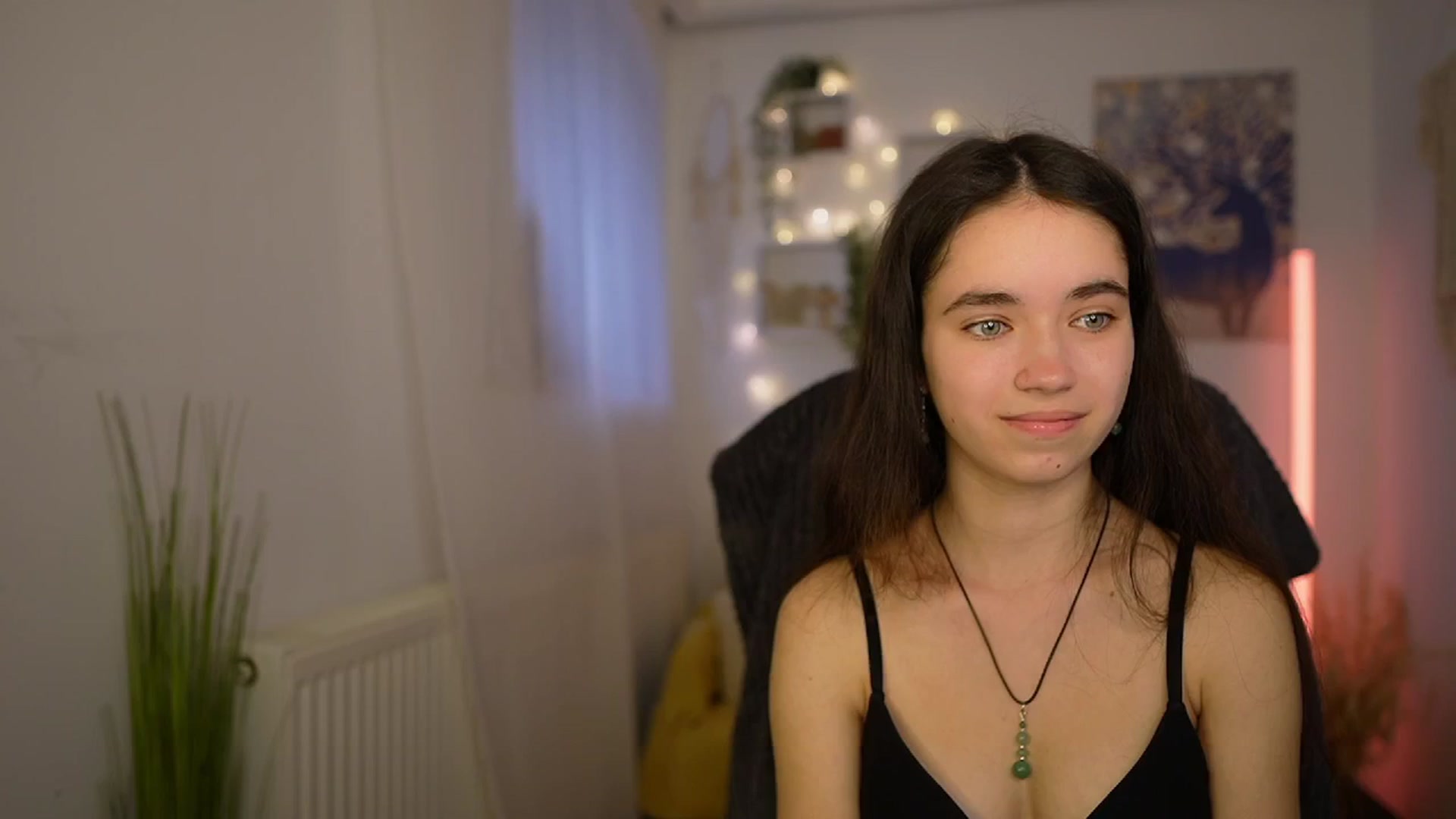 Gallery image thumbnail from Gia_Paige18's myfreecams stream on, 04/18/2024, 12:42 image 18 of 20