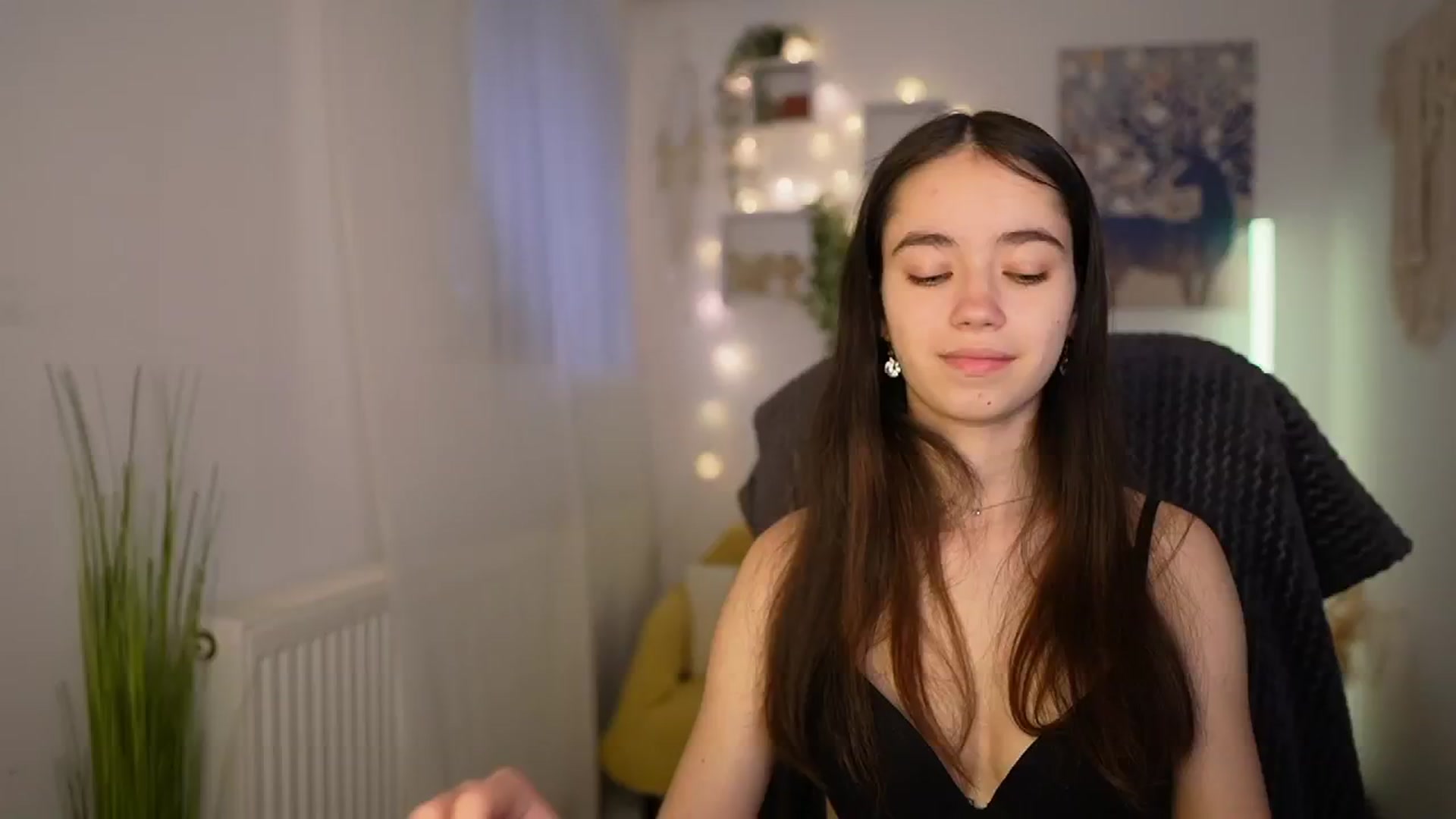 Gallery image thumbnail from Gia_Paige18's myfreecams stream on, 04/23/2024, 09:30 image 3 of 20
