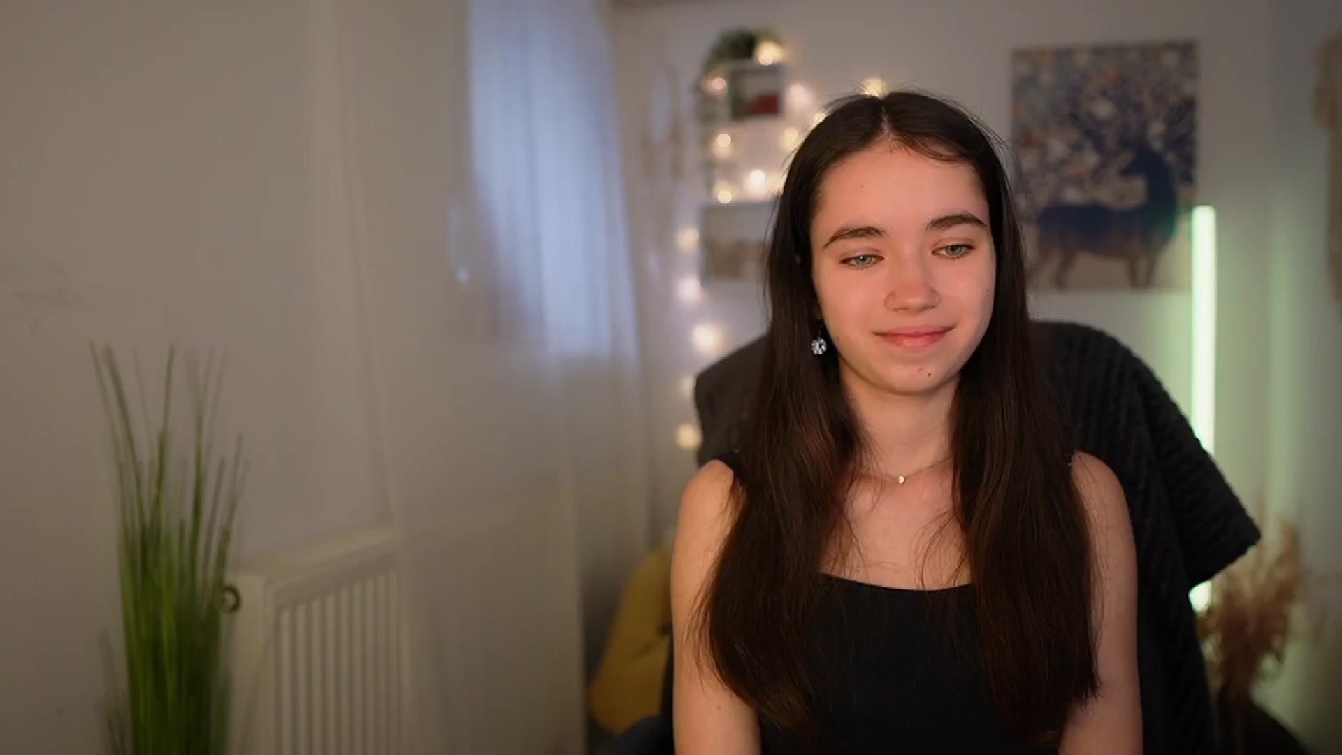 Gallery image thumbnail from Gia_Paige18's myfreecams stream on, 04/23/2024, 11:52 image 8 of 20