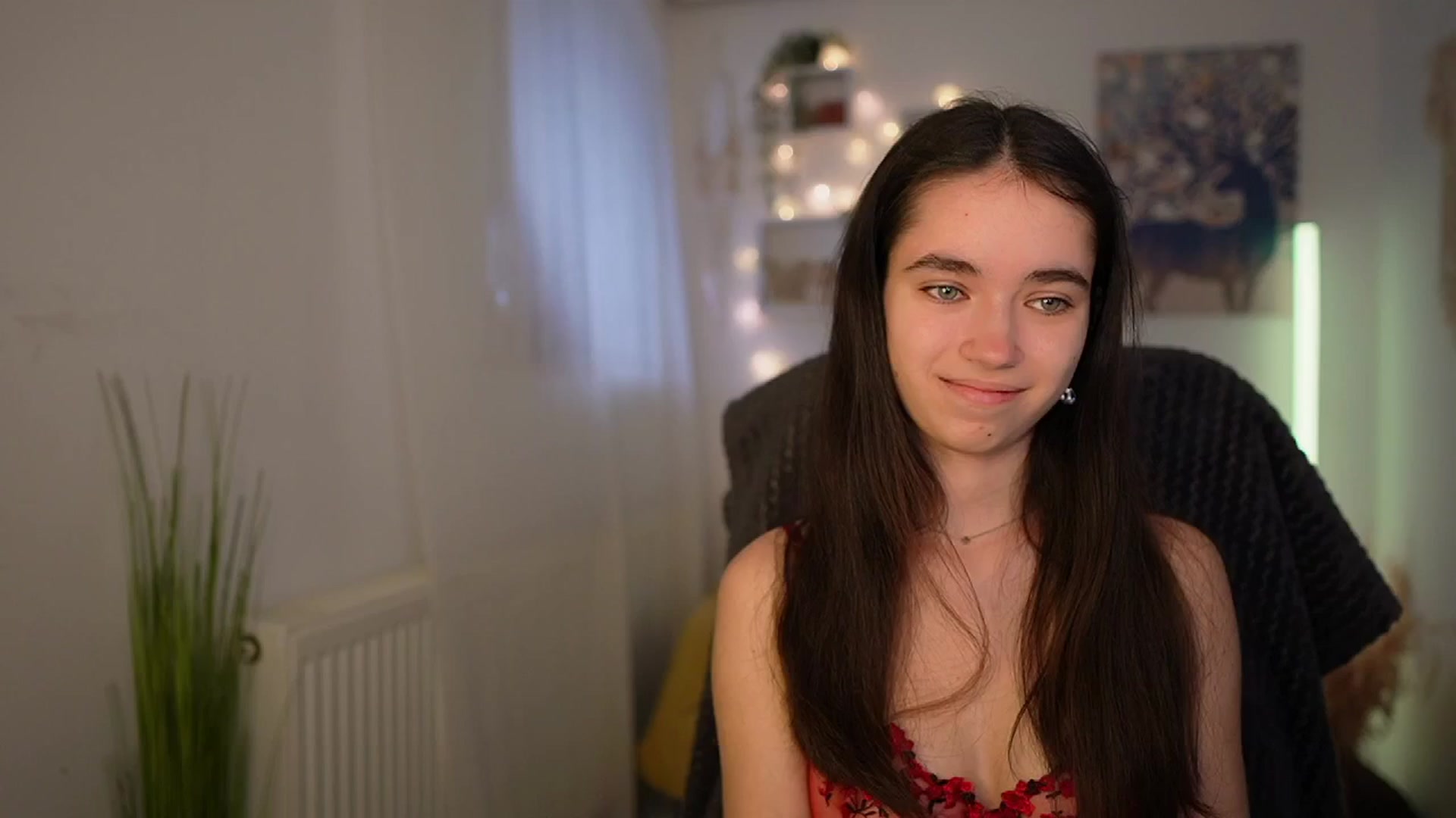 Gallery image thumbnail from Gia_Paige18's myfreecams stream on, 04/23/2024, 11:52 image 11 of 20