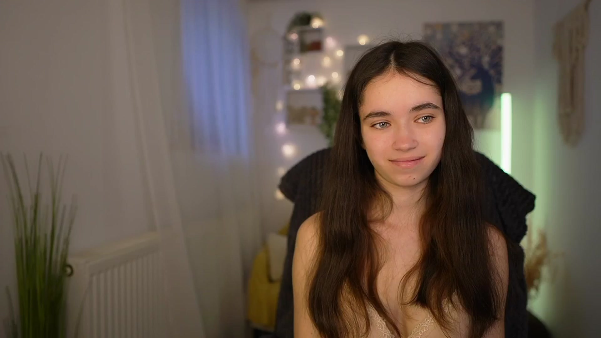 Gallery image thumbnail from Gia_Paige18's myfreecams stream on, 04/25/2024, 10:59 image 7 of 20