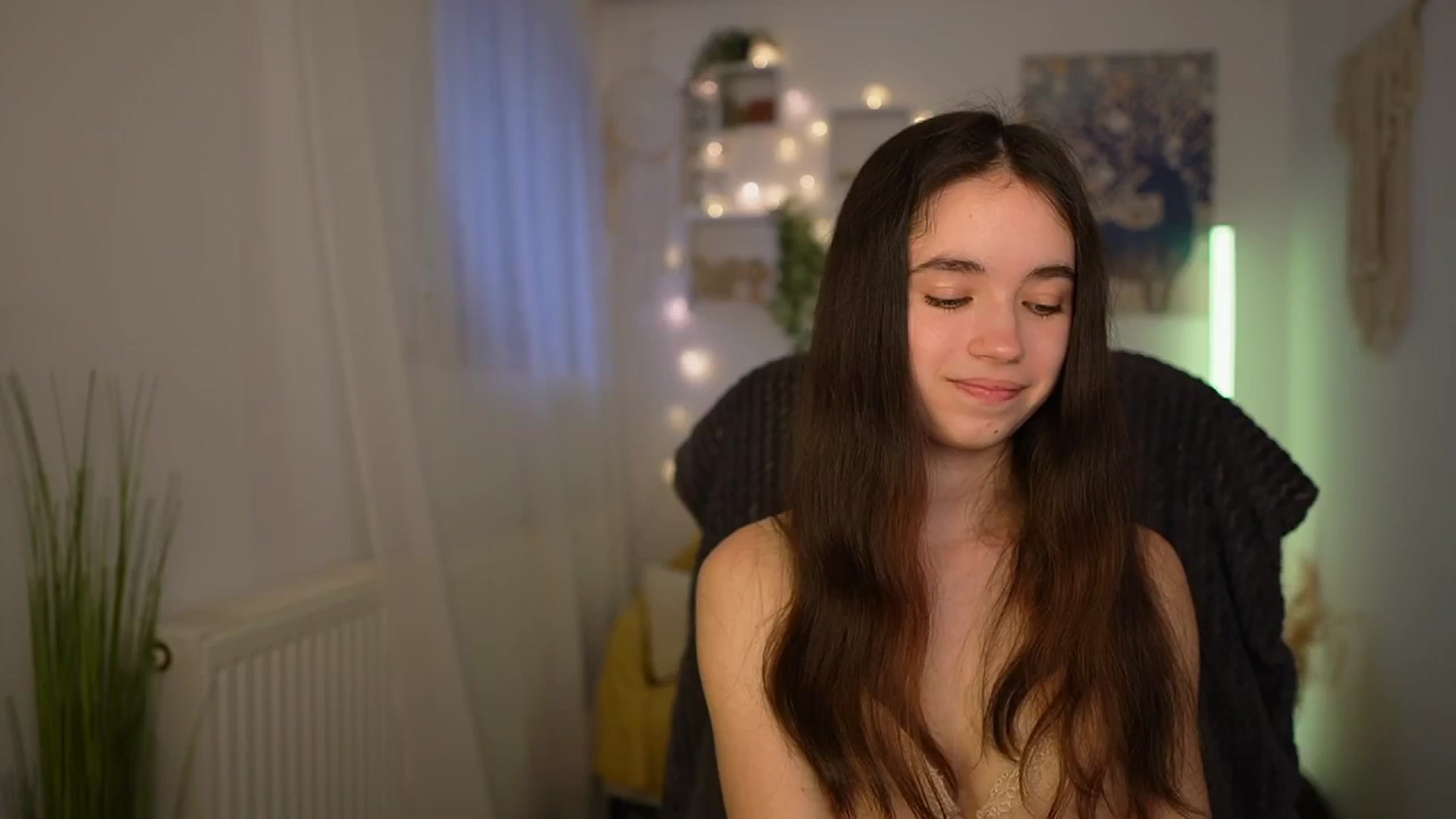 Gallery image thumbnail from Gia_Paige18's myfreecams stream on, 04/25/2024, 14:54 image 12 of 20