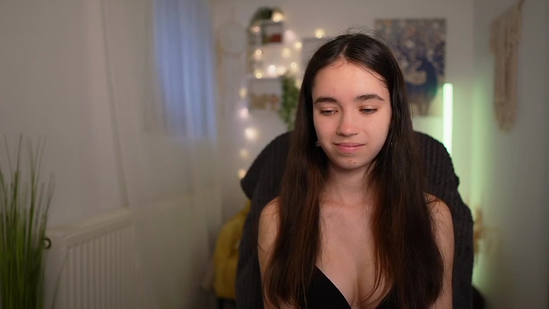 Gallery image thumbnail from Gia_Paige18's myfreecams stream on, 04/28/2024, 08:47 image 20 of 20