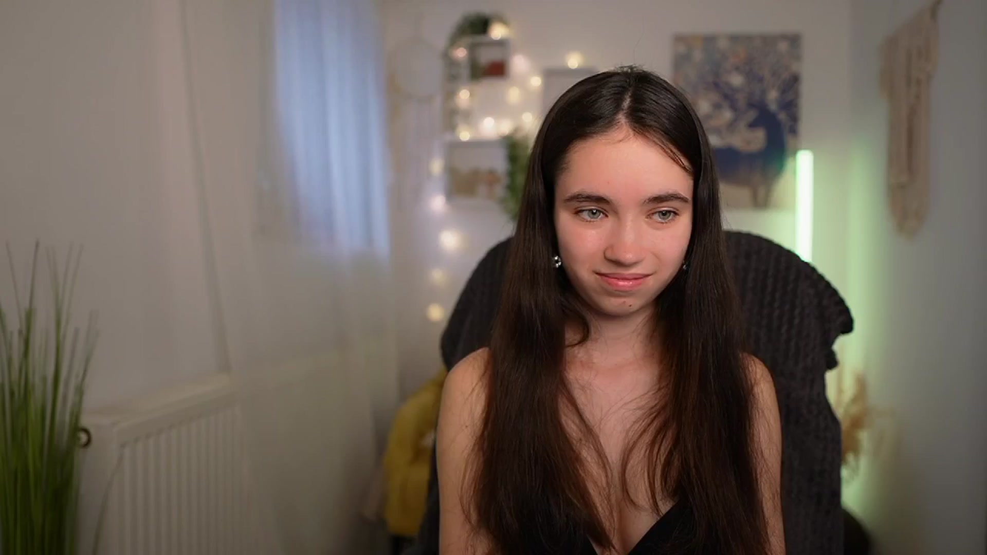 Gallery image thumbnail from Gia_Paige18's myfreecams stream on, 04/28/2024, 12:39 image 18 of 20