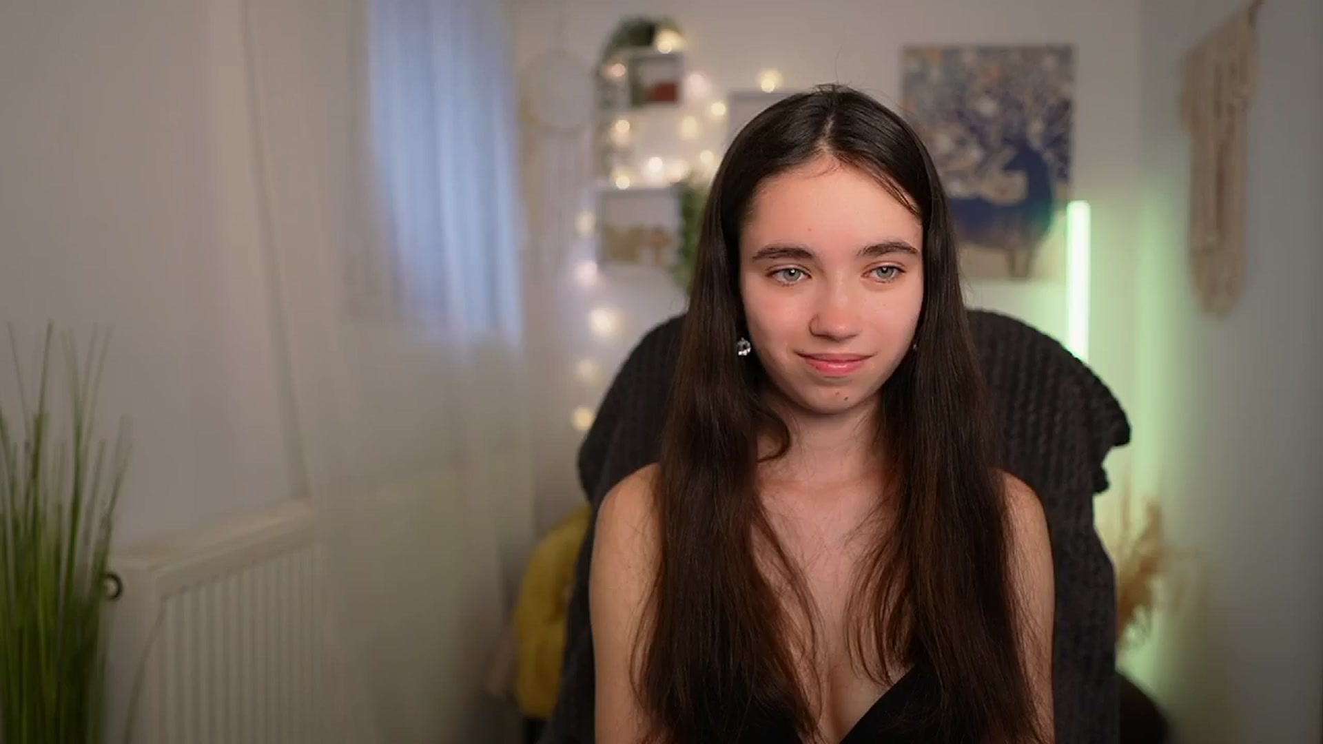 Gallery image thumbnail from Gia_Paige18's myfreecams stream on, 04/28/2024, 12:39 image 17 of 20