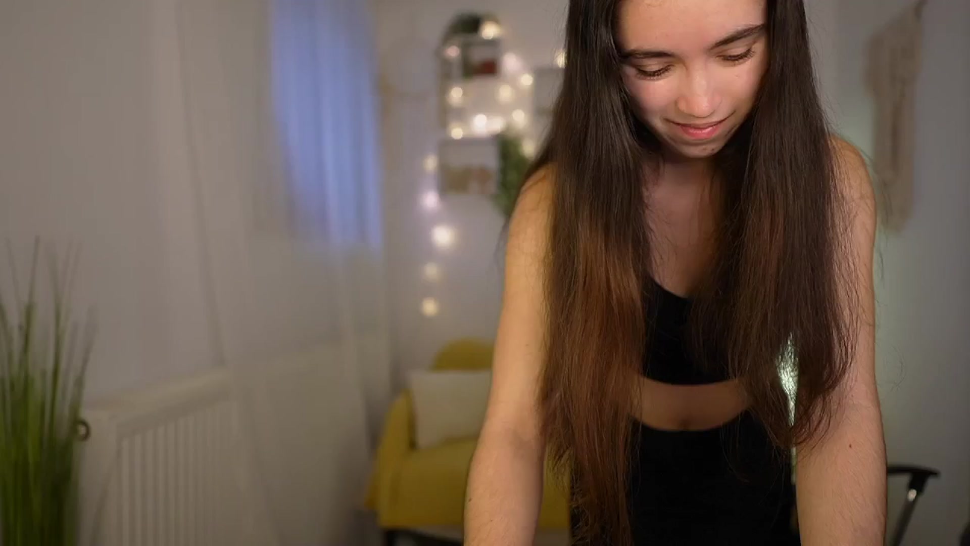 Gallery image thumbnail from Gia_Paige18's myfreecams stream on, 04/29/2024, 09:03 image 3 of 20