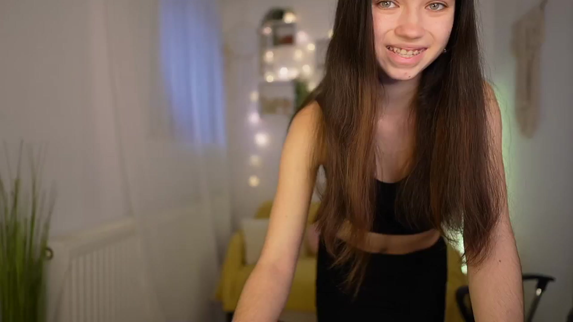 Gallery image thumbnail from Gia_Paige18's myfreecams stream on, 04/29/2024, 09:03 image 8 of 20