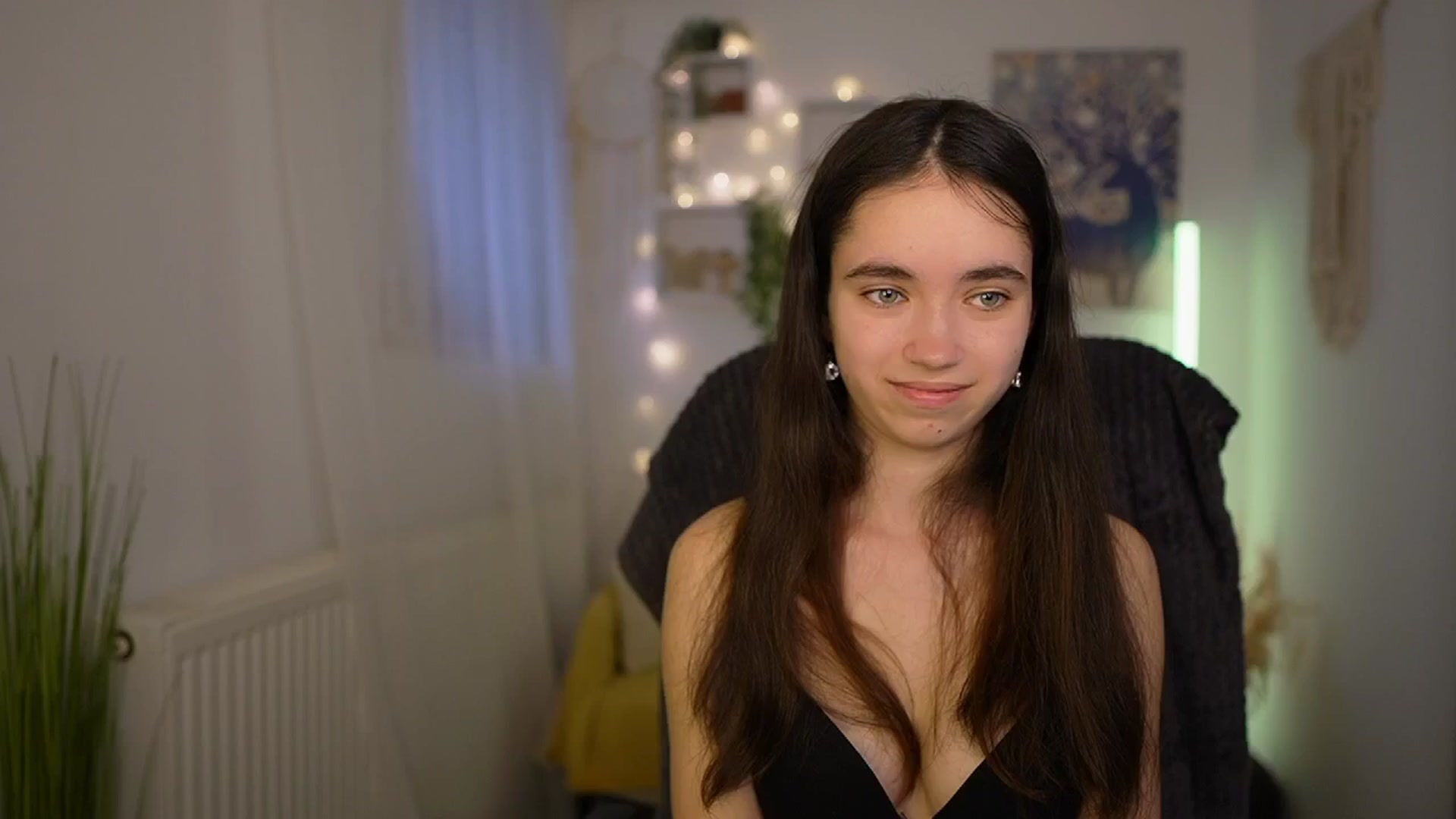 Gallery image thumbnail from Gia_Paige18's myfreecams stream on, 04/29/2024, 09:59 image 10 of 20
