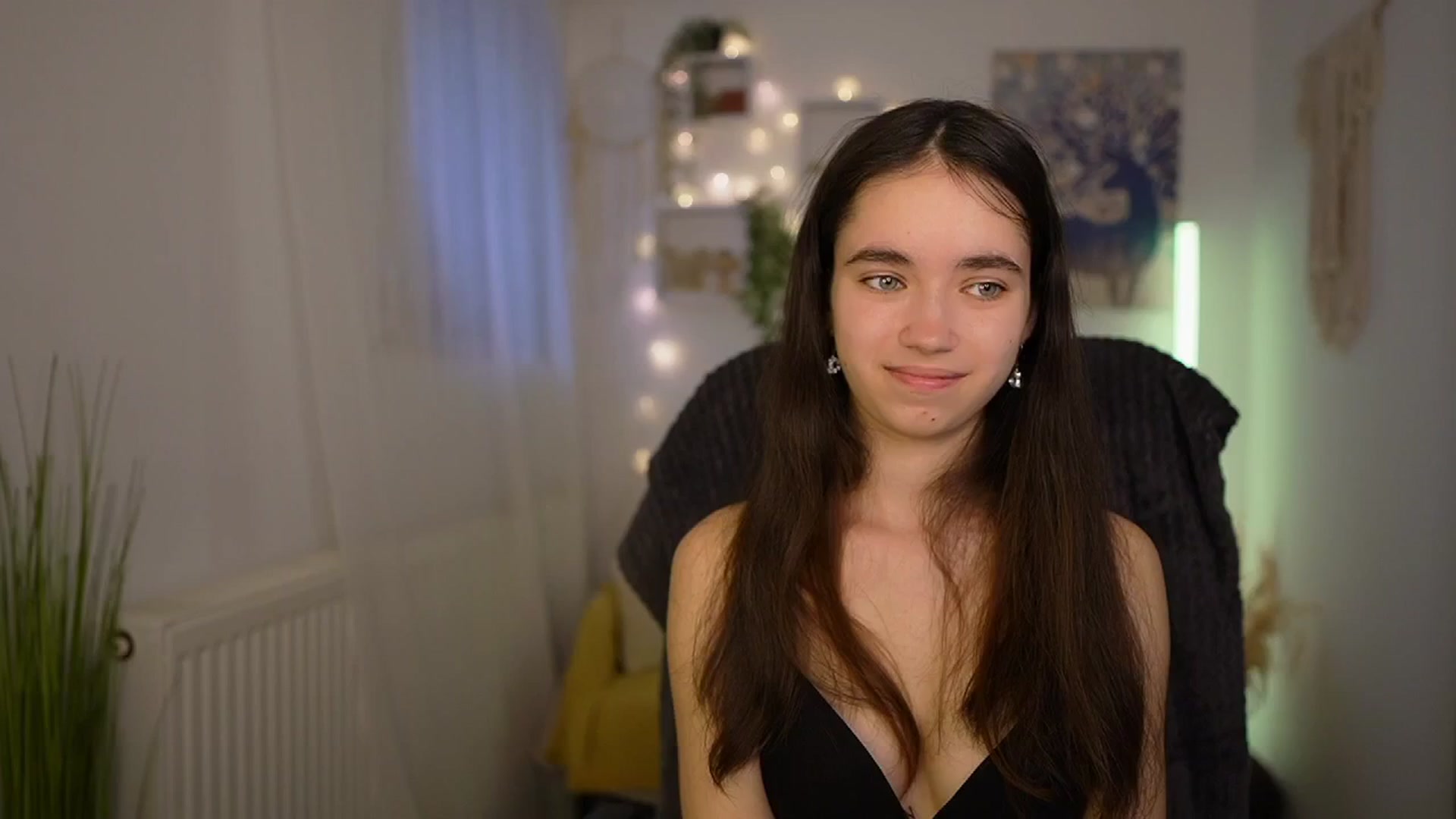 Gallery image thumbnail from Gia_Paige18's myfreecams stream on, 04/29/2024, 09:59 image 1 of 20