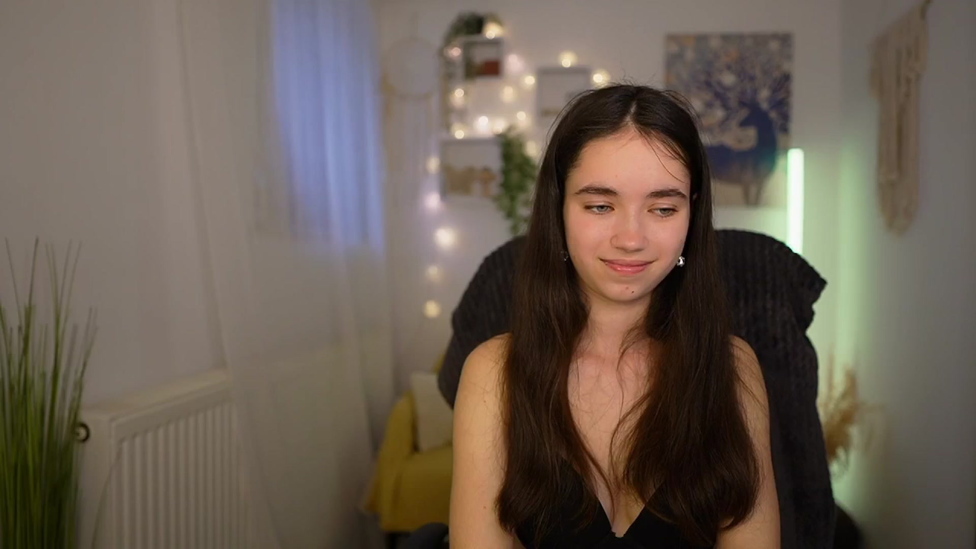 Gallery image thumbnail from Gia_Paige18's myfreecams stream on, 04/29/2024, 12:48 image 2 of 20