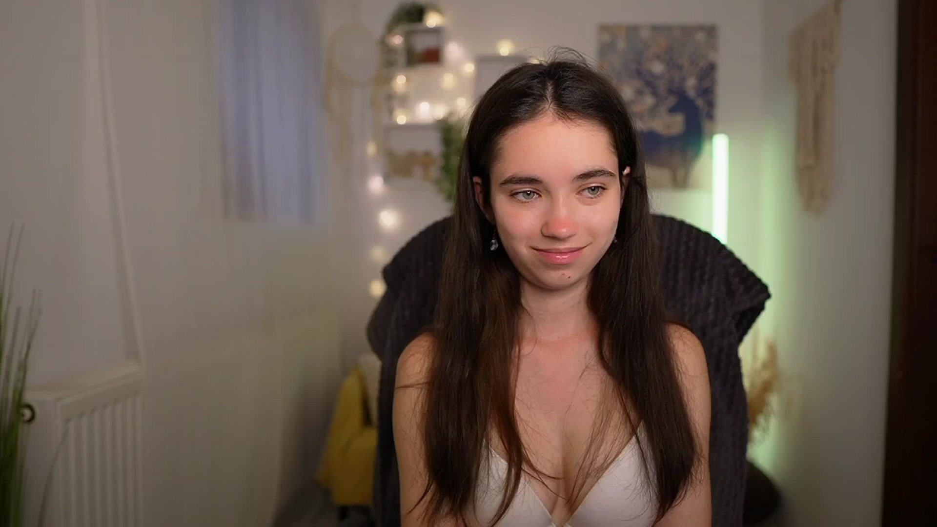 Gallery image thumbnail from Gia_Paige18's myfreecams stream on, 05/02/2024, 11:32 image 19 of 20