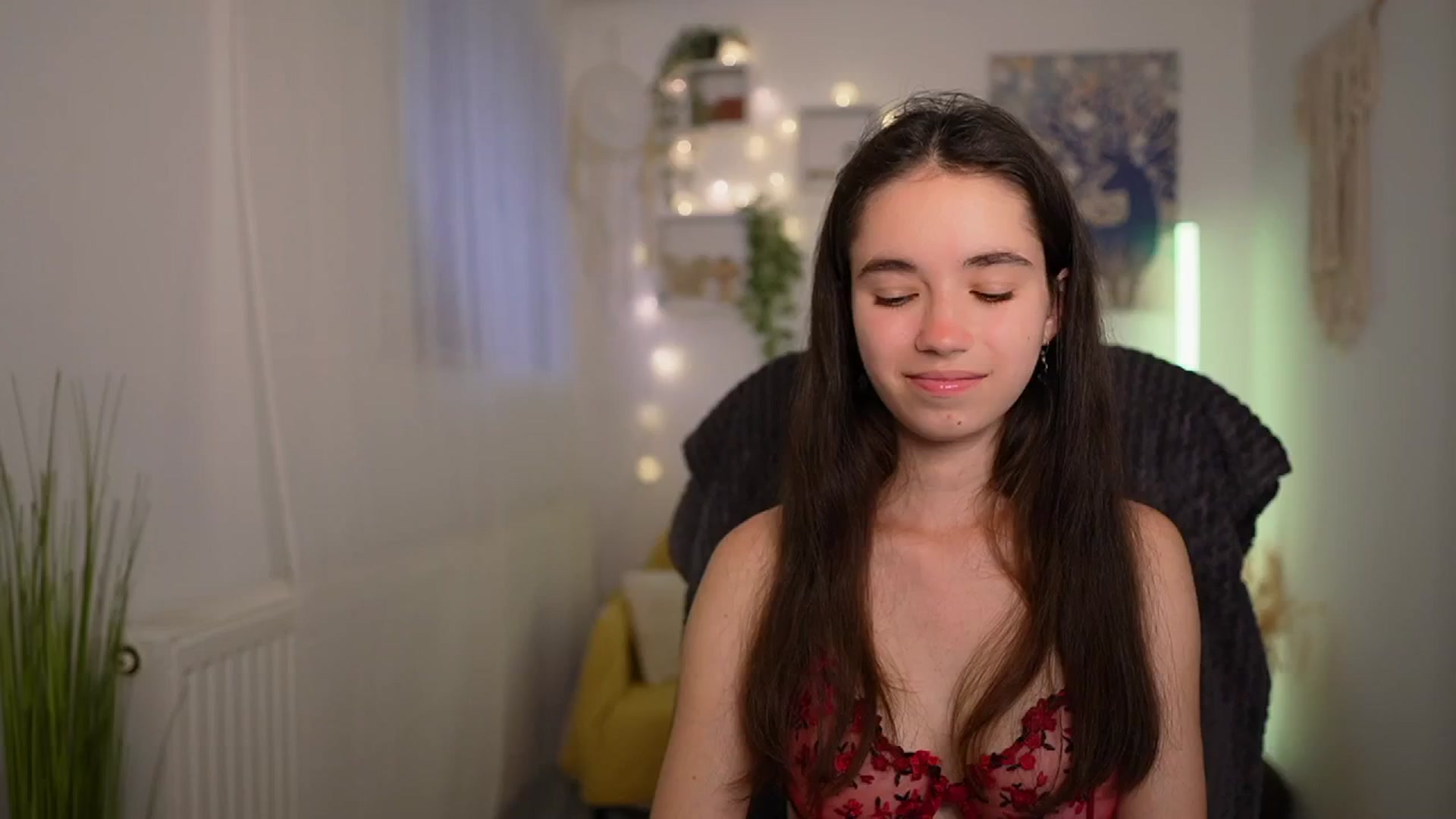 Gallery image thumbnail from Gia_Paige18's myfreecams stream on, 05/02/2024, 15:47 image 8 of 20