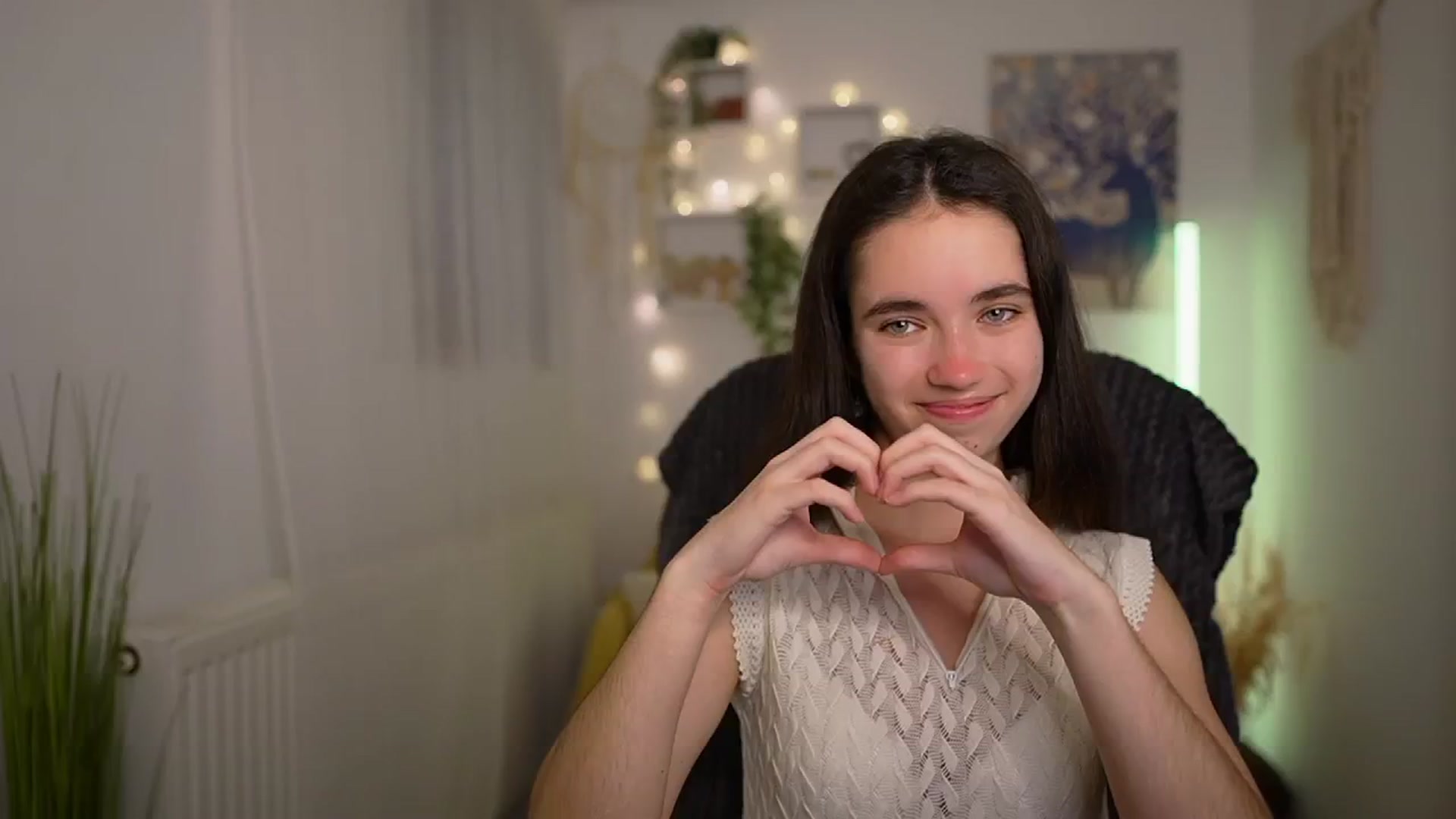 Gallery image thumbnail from Gia_Paige18's myfreecams stream on, 05/02/2024, 17:33 image 19 of 20