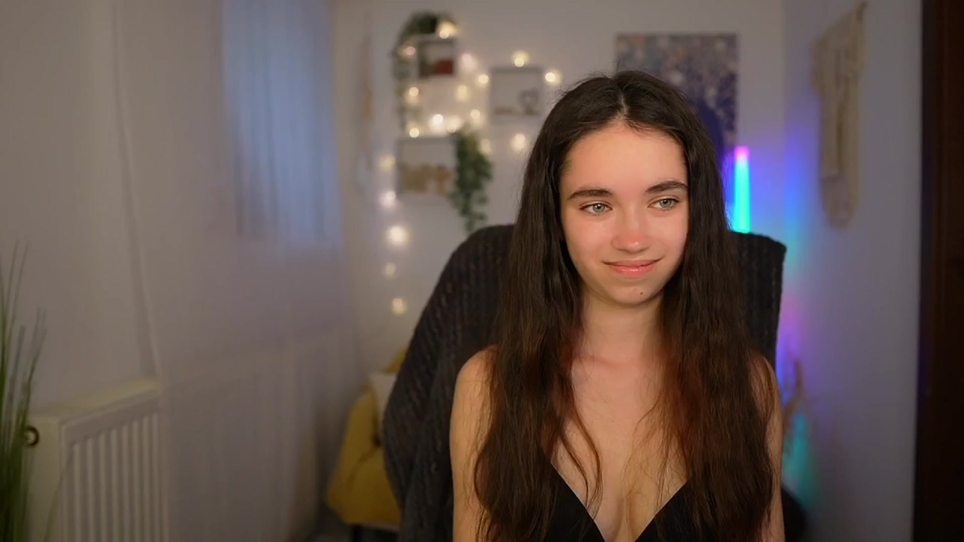 Gallery image thumbnail from Gia_Paige18's myfreecams stream on, 05/06/2024, 12:58 image 19 of 20