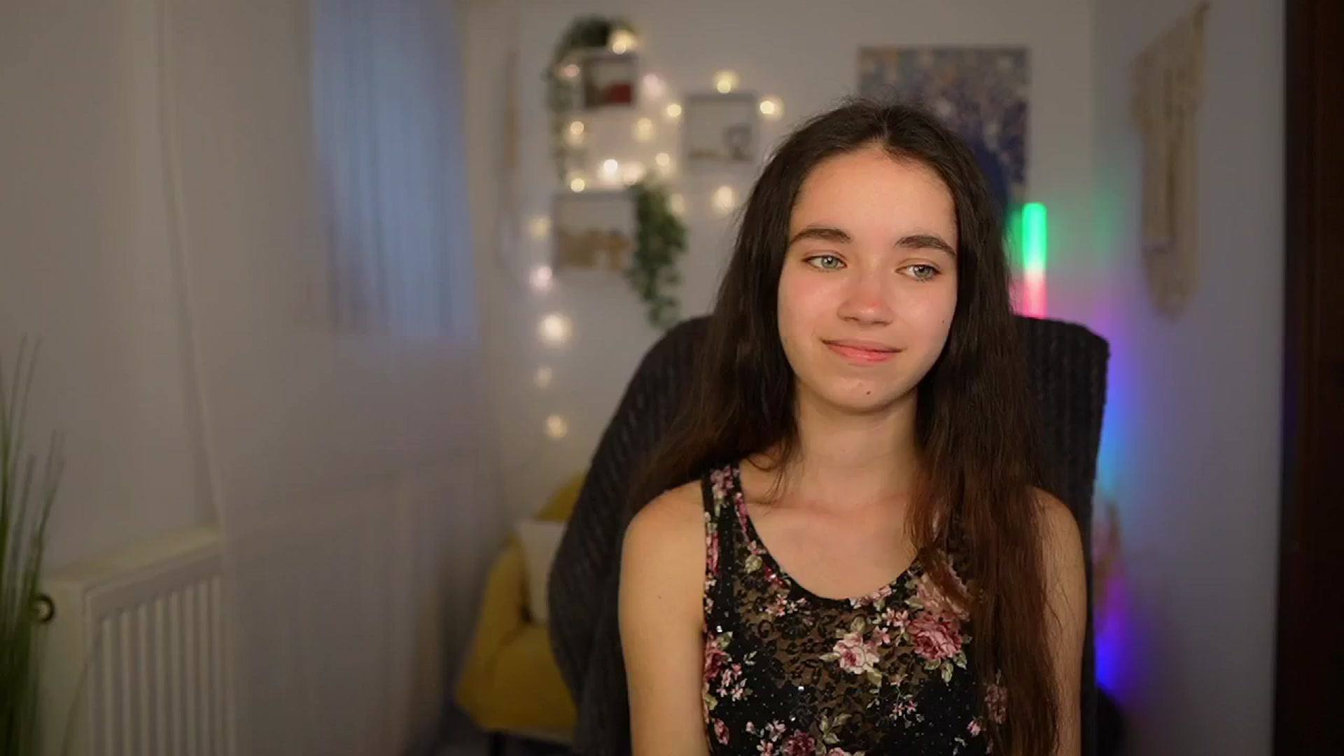 Gallery image thumbnail from Gia_Paige18's myfreecams stream on, 05/06/2024, 12:58 image 1 of 20
